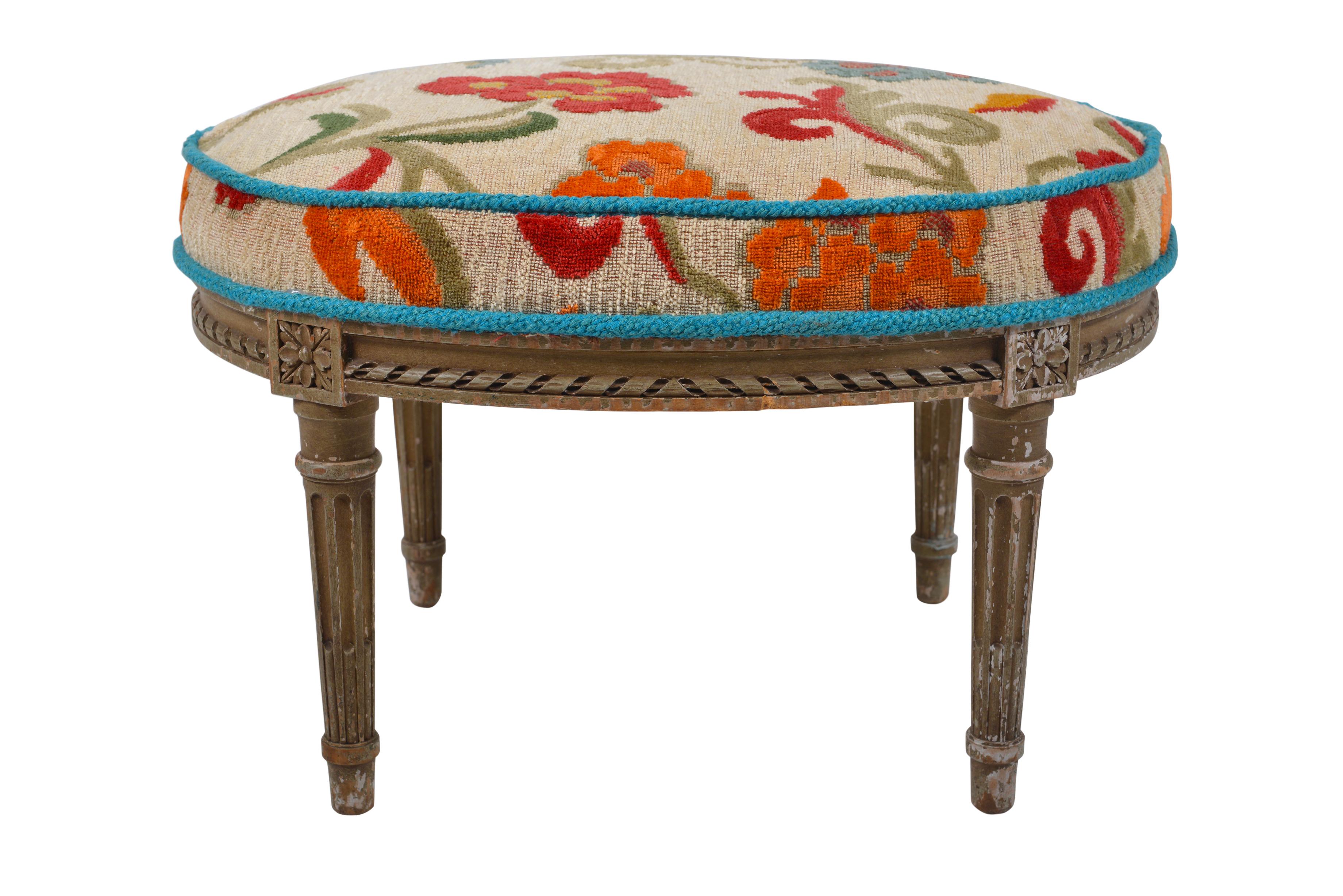 19th Century Belgian Louis XVI Patinated Beech Revival Stool, circa 1880 For Sale