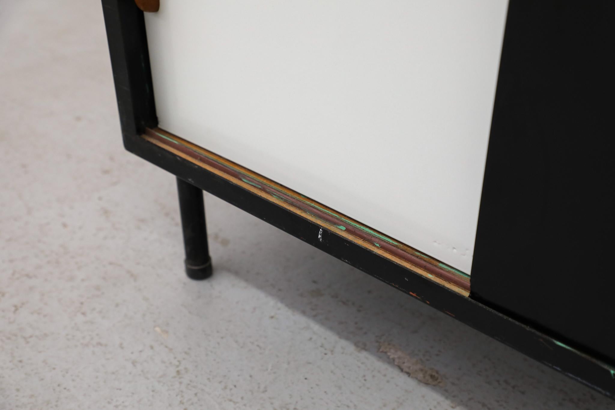 Belgischer moderner Kleiderschrank von Willy Van Der Meeren für Tubax, Grau und Schwarz, 1952 im Angebot 11