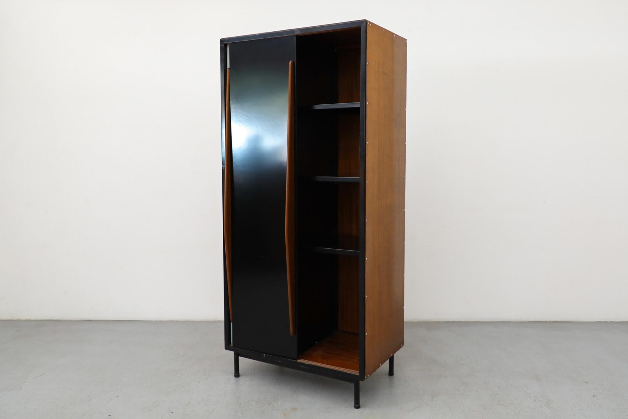Belgischer moderner Kleiderschrank von Willy Van Der Meeren für Tubax, Grau und Schwarz, 1952 im Zustand „Gut“ im Angebot in Los Angeles, CA