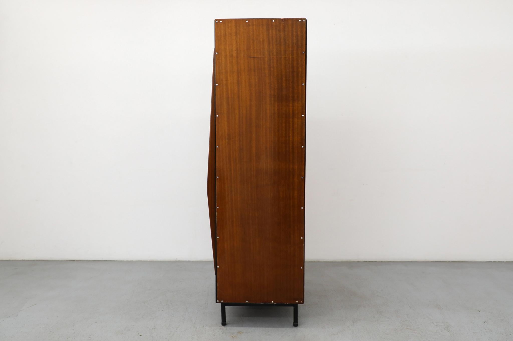 Belgischer moderner Kleiderschrank von Willy Van Der Meeren für Tubax, Grau und Schwarz, 1952 (Mitte des 20. Jahrhunderts) im Angebot