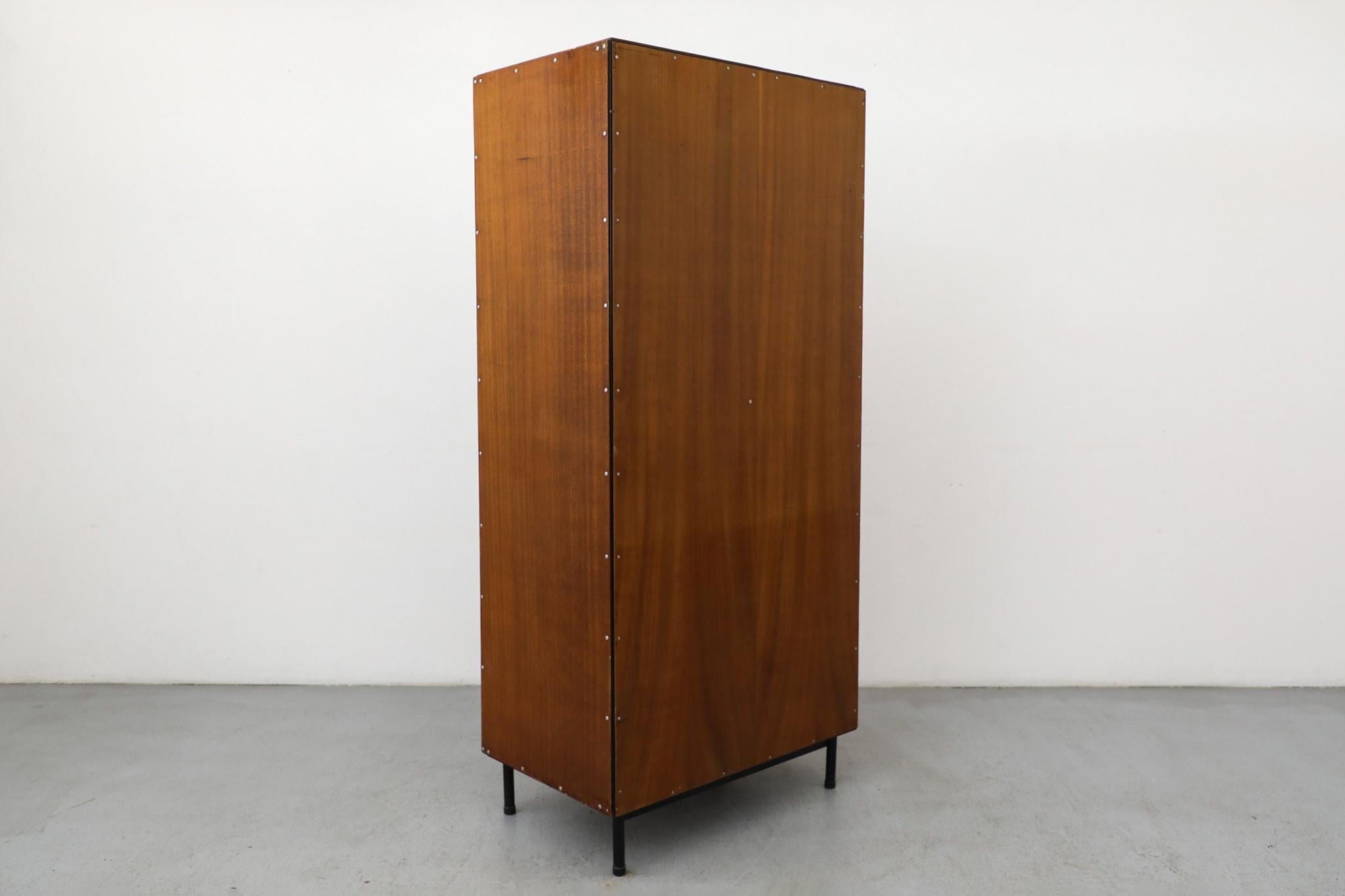 Belgischer moderner Kleiderschrank von Willy Van Der Meeren für Tubax, Grau und Schwarz, 1952 (Metall) im Angebot