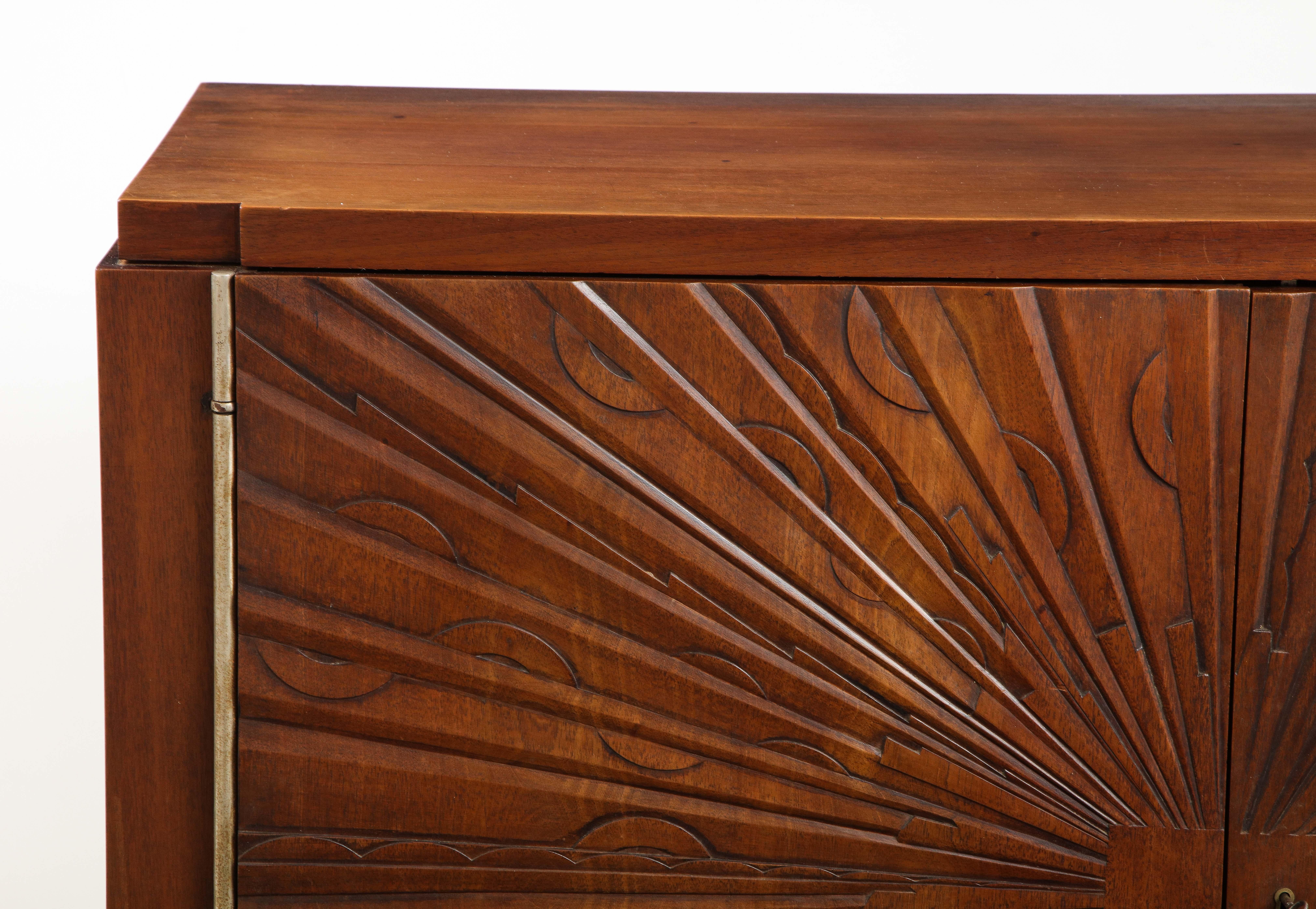 Belgian Moderne Cabinet, Front Sculptural Relief Carving, Kint & Sons, c. 1940 In Good Condition In Brooklyn, NY