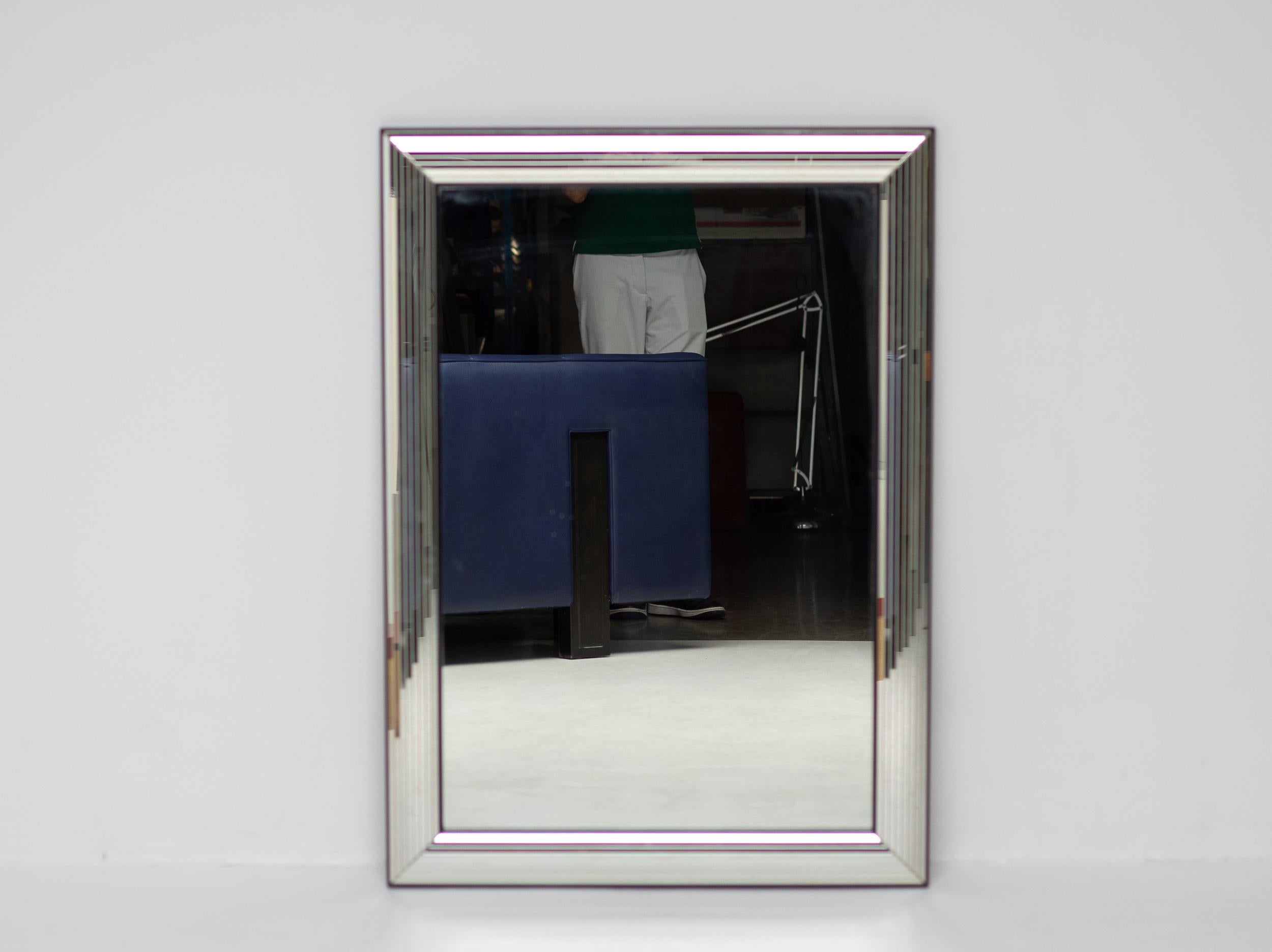 Miroir mural belge en verre multifacettes Bon état - En vente à Dronten, NL