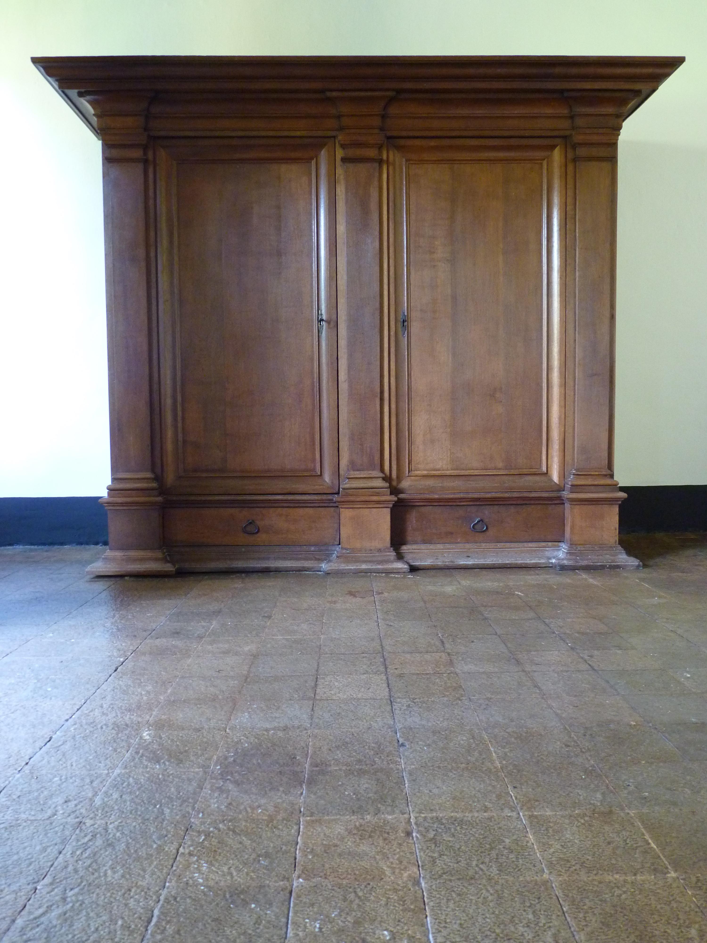 Belgian Near Pair of Oak Cupboards, circa 1850 For Sale 10