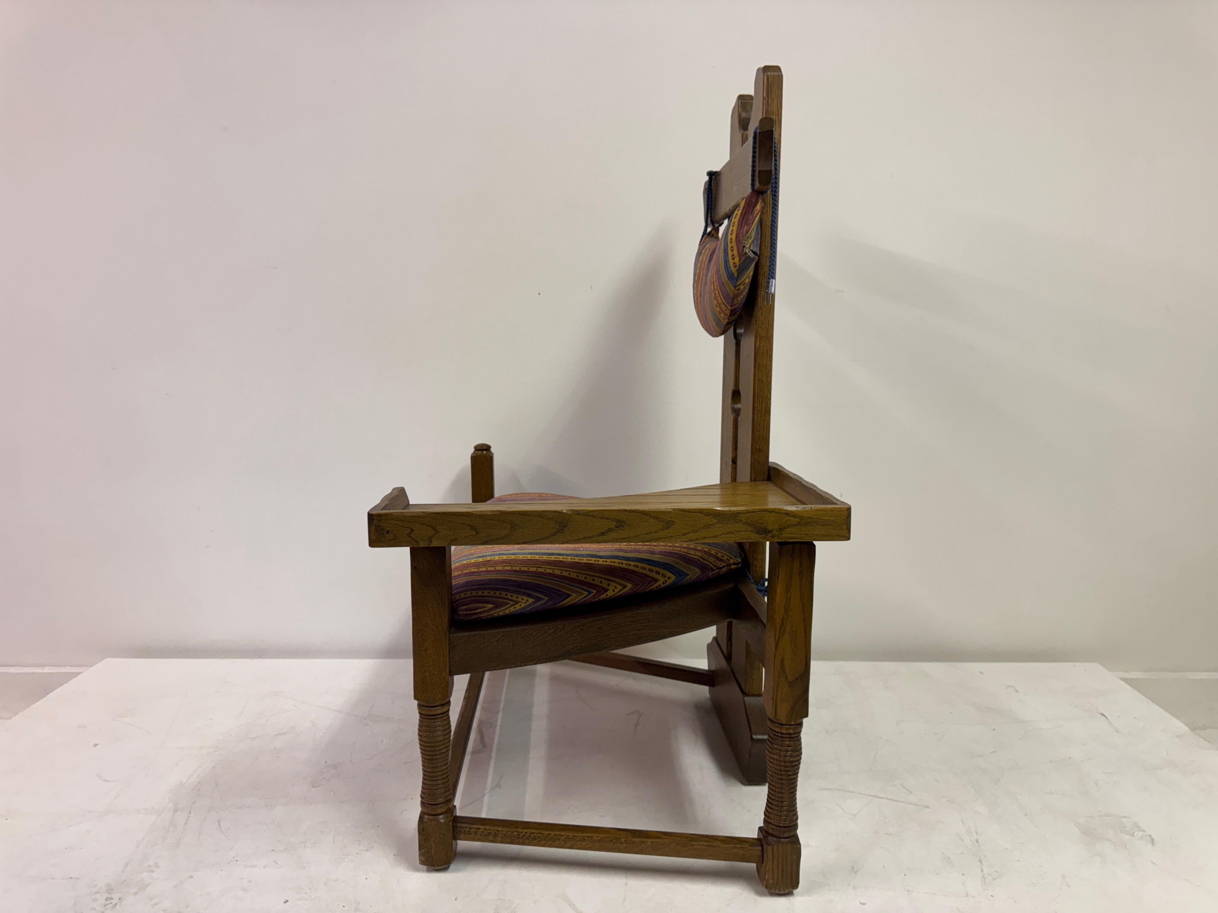Belgian Oak Armchair with Integrated Side Rest, 1960s For Sale 7