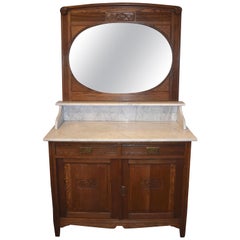 Commode en chêne belge avec plan de toilette en marbre et miroir:: vers 1900