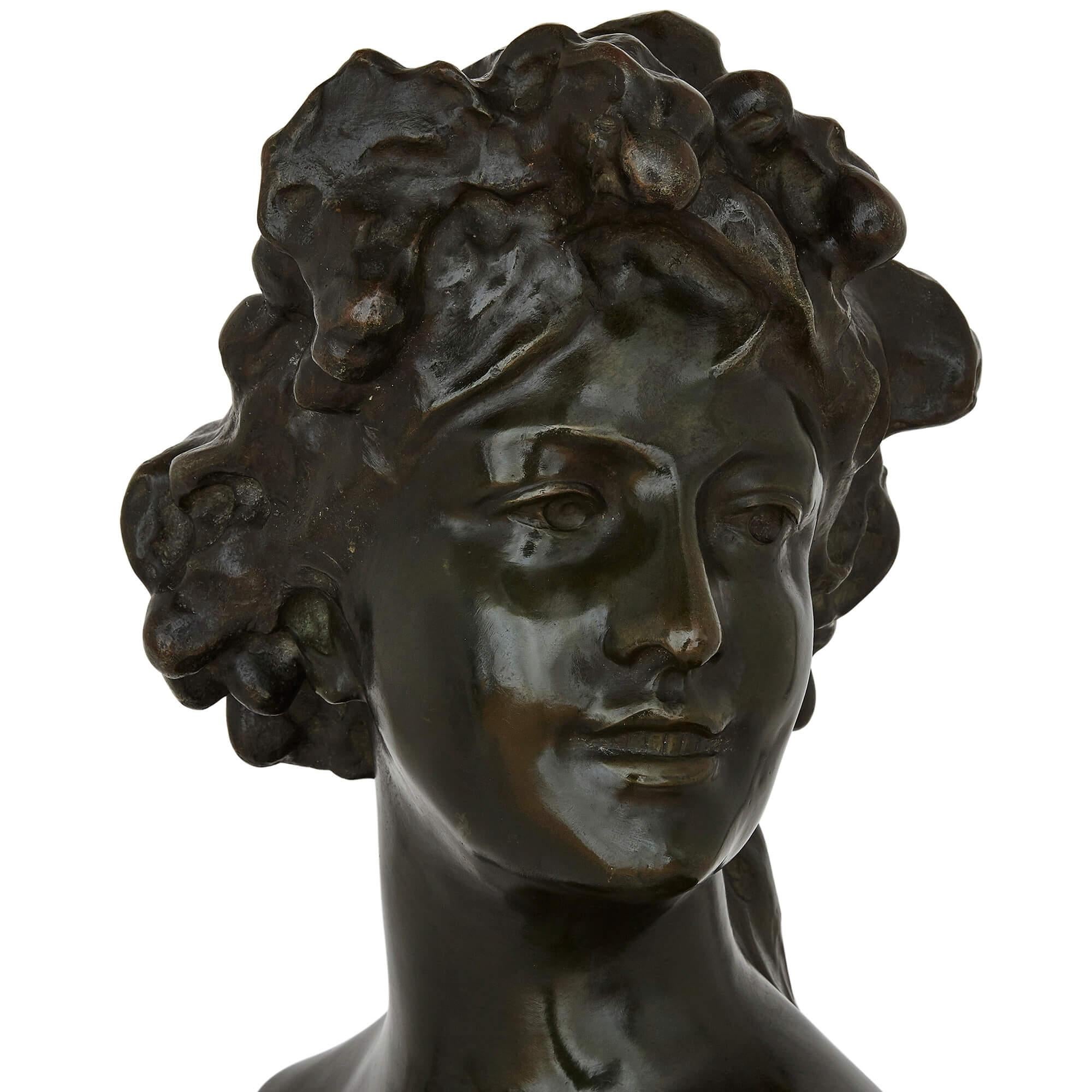 Patinato Busto belga in bronzo patinato di Lambeaux in vendita
