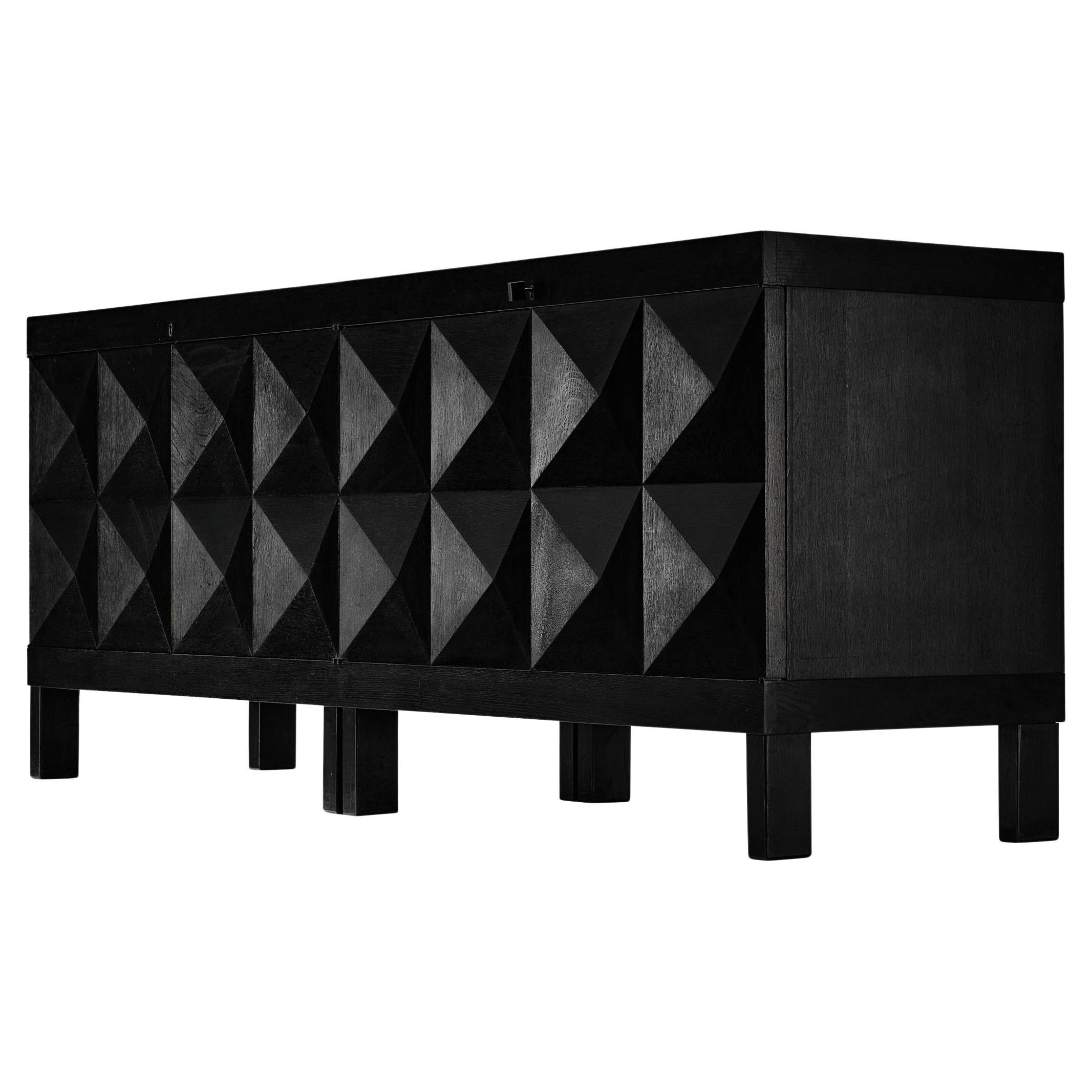 Buffet belge en Oak Oak laqué noir avec portes graphiques
