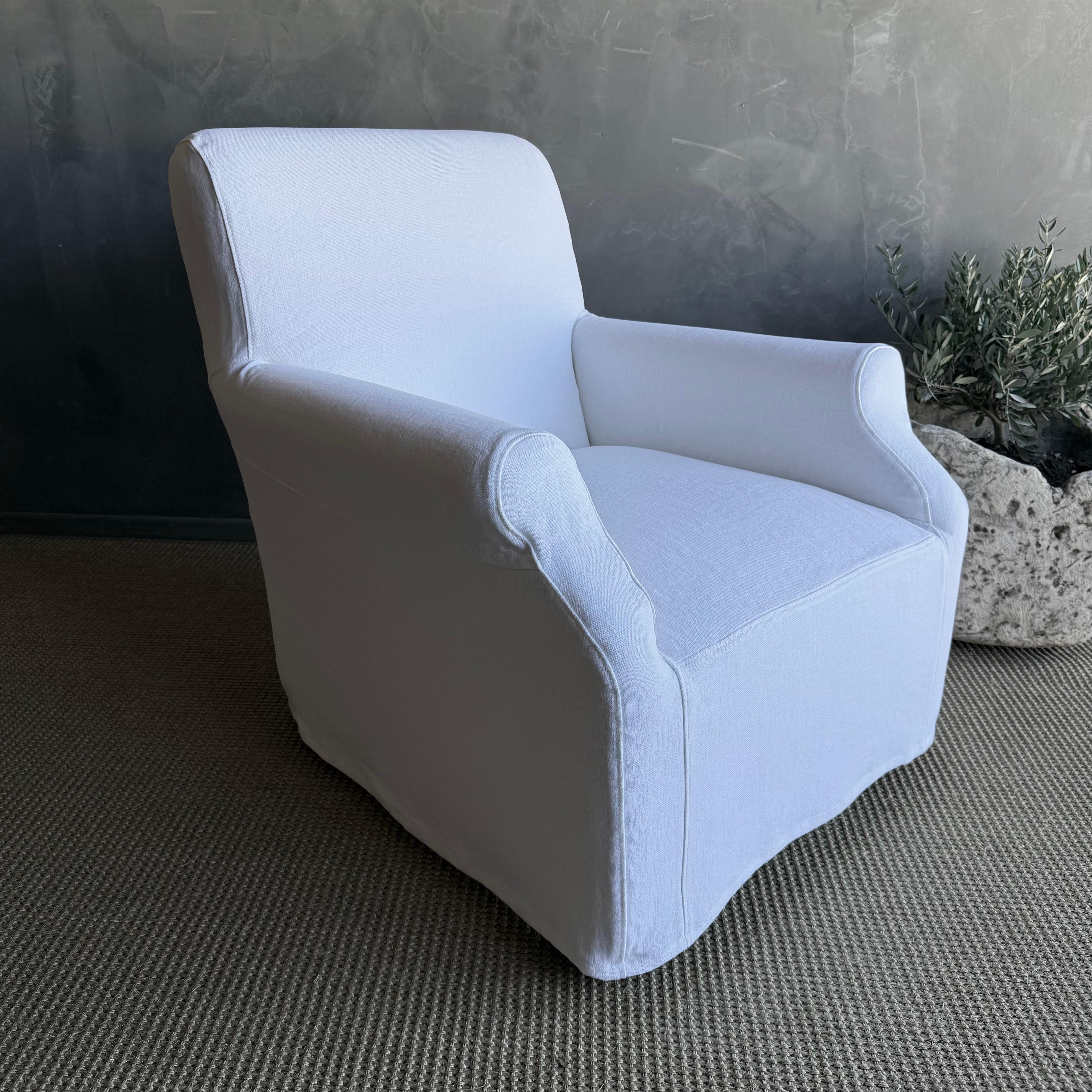 XXI secolo e contemporaneo Sedia con rivestimento in lino lavato Belgian Stone - Bianco in vendita