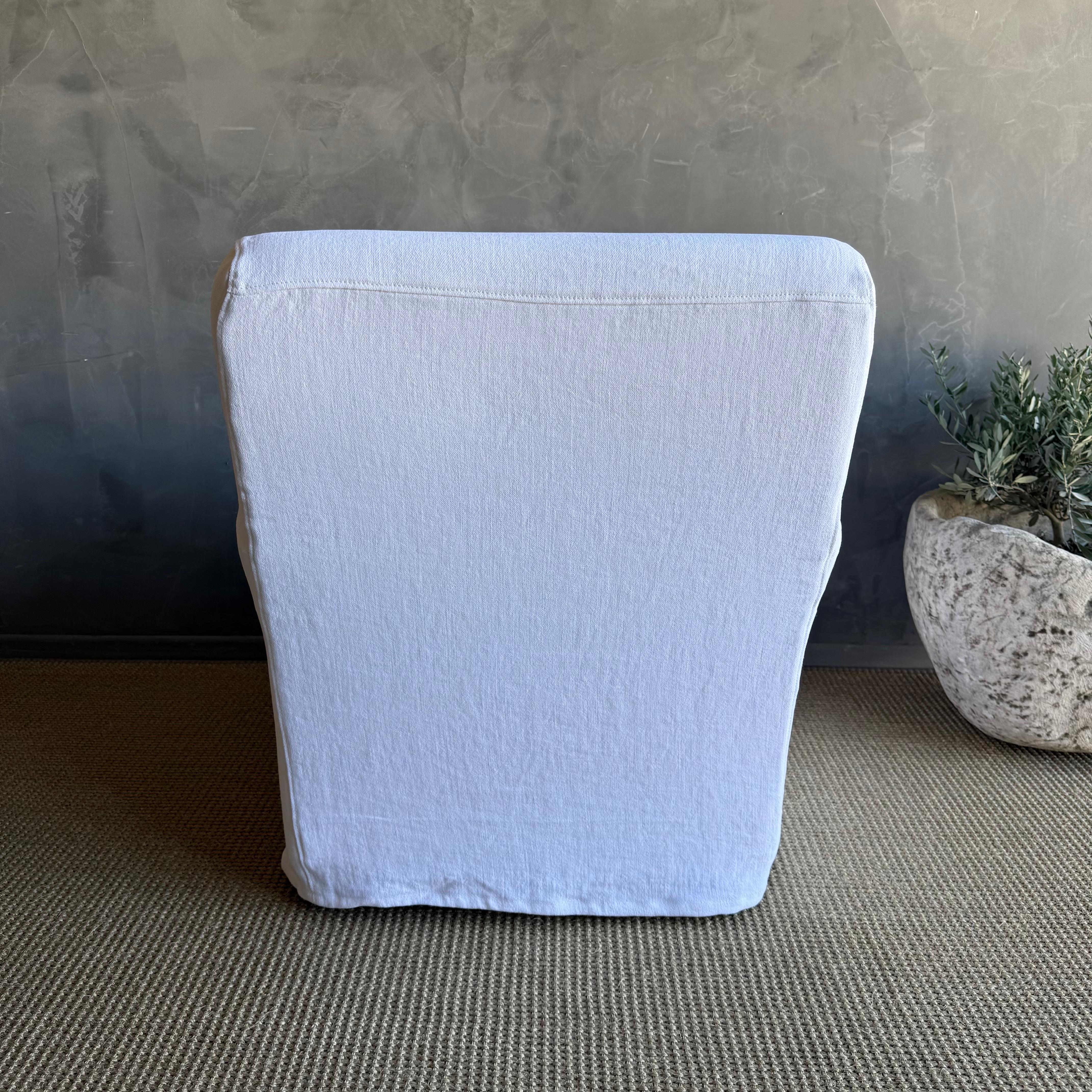 Sedia con rivestimento in lino lavato Belgian Stone - Bianco in vendita 1