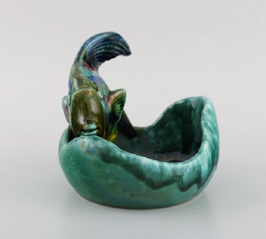 Belgian Studio Ceramicist, Bowl in Glazed Ceramics with Fish. 1960s-1970s In Excellent Condition For Sale In Copenhagen, DK