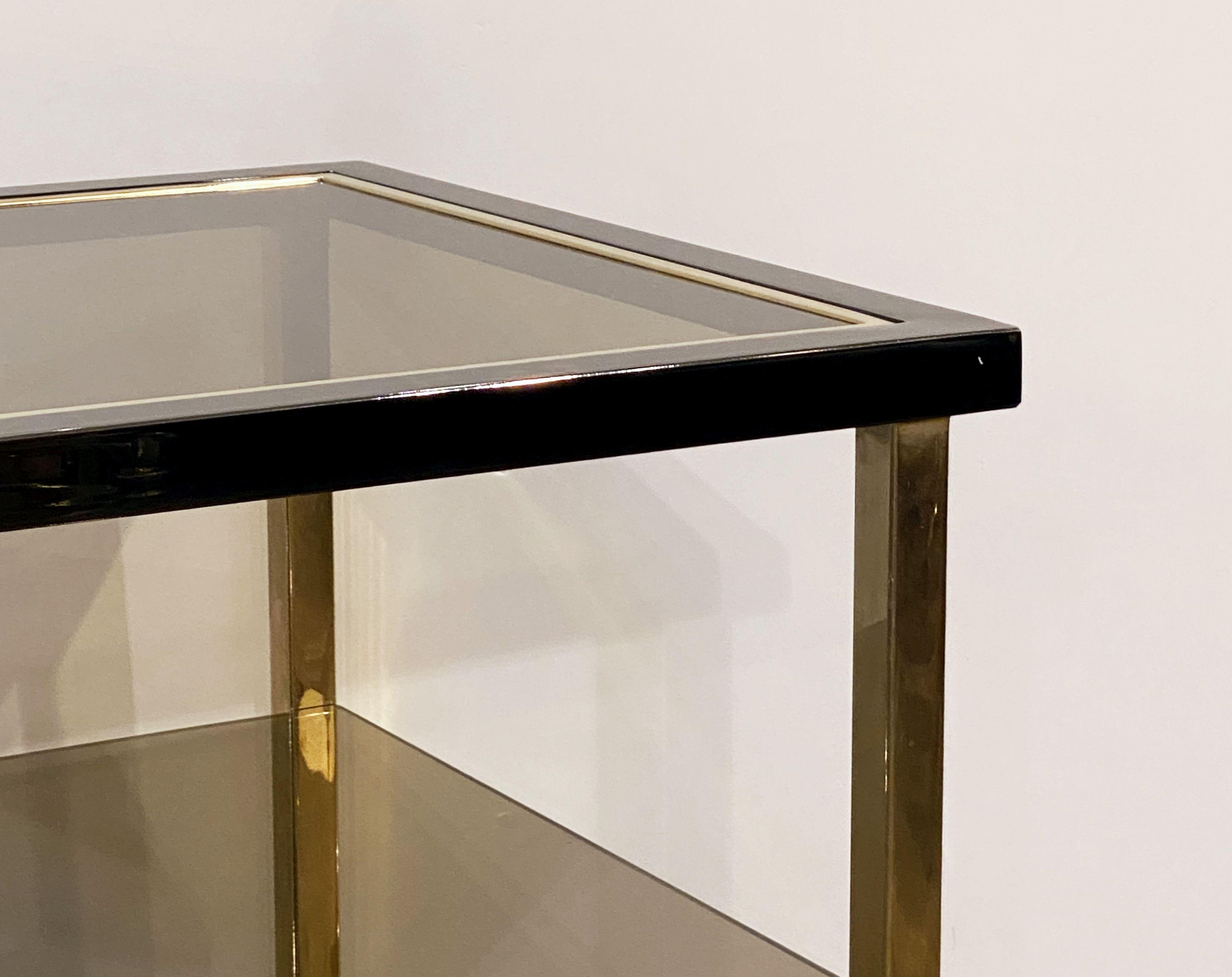Chariot belge à trois niveaux pour boissons en verre fumé et laiton de Belgo Chrom en vente 4