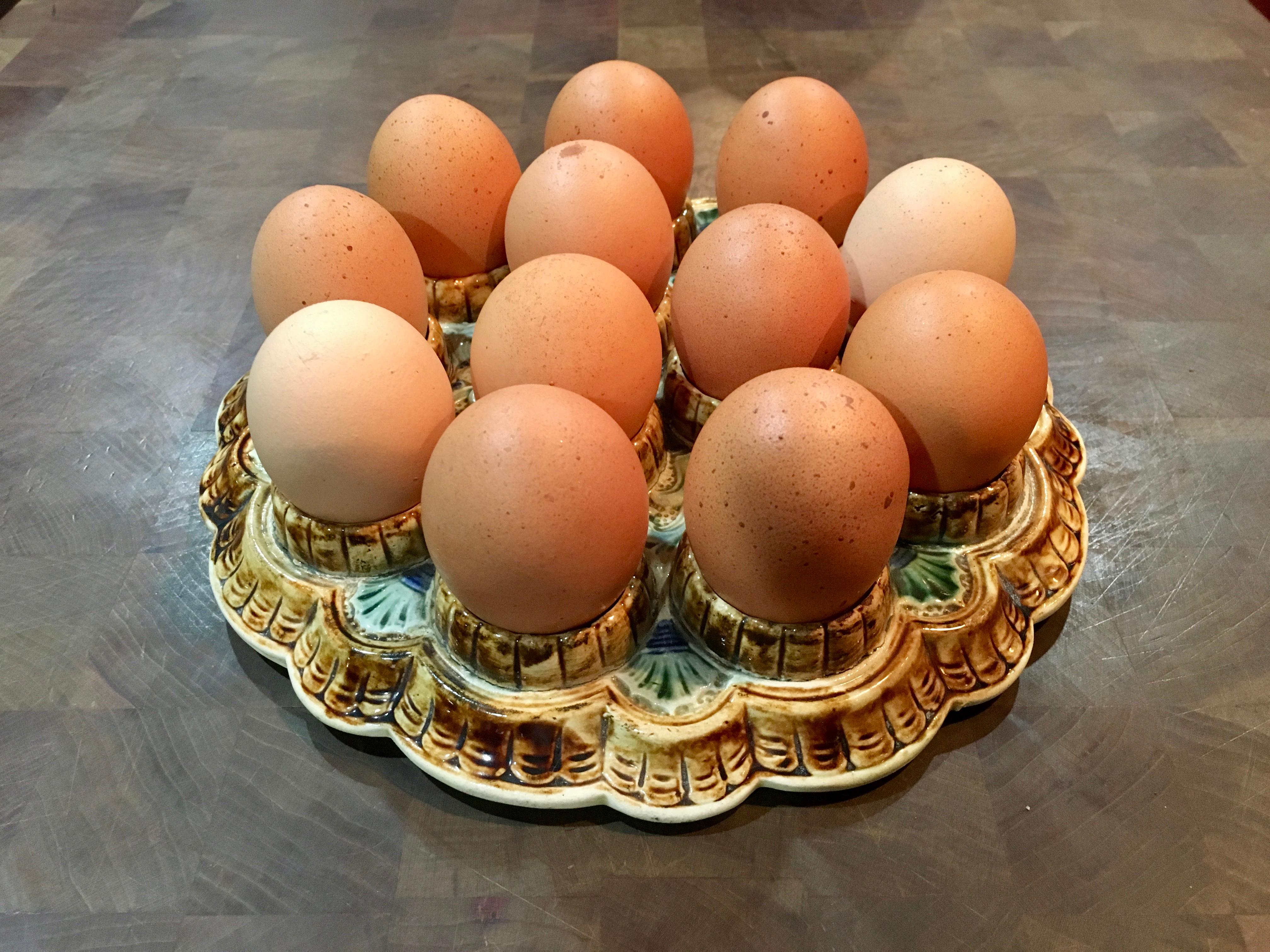 Glazed Belgian Wasmuël Fleur-de-lis Twelve Cup Faïence Egg Stand Server