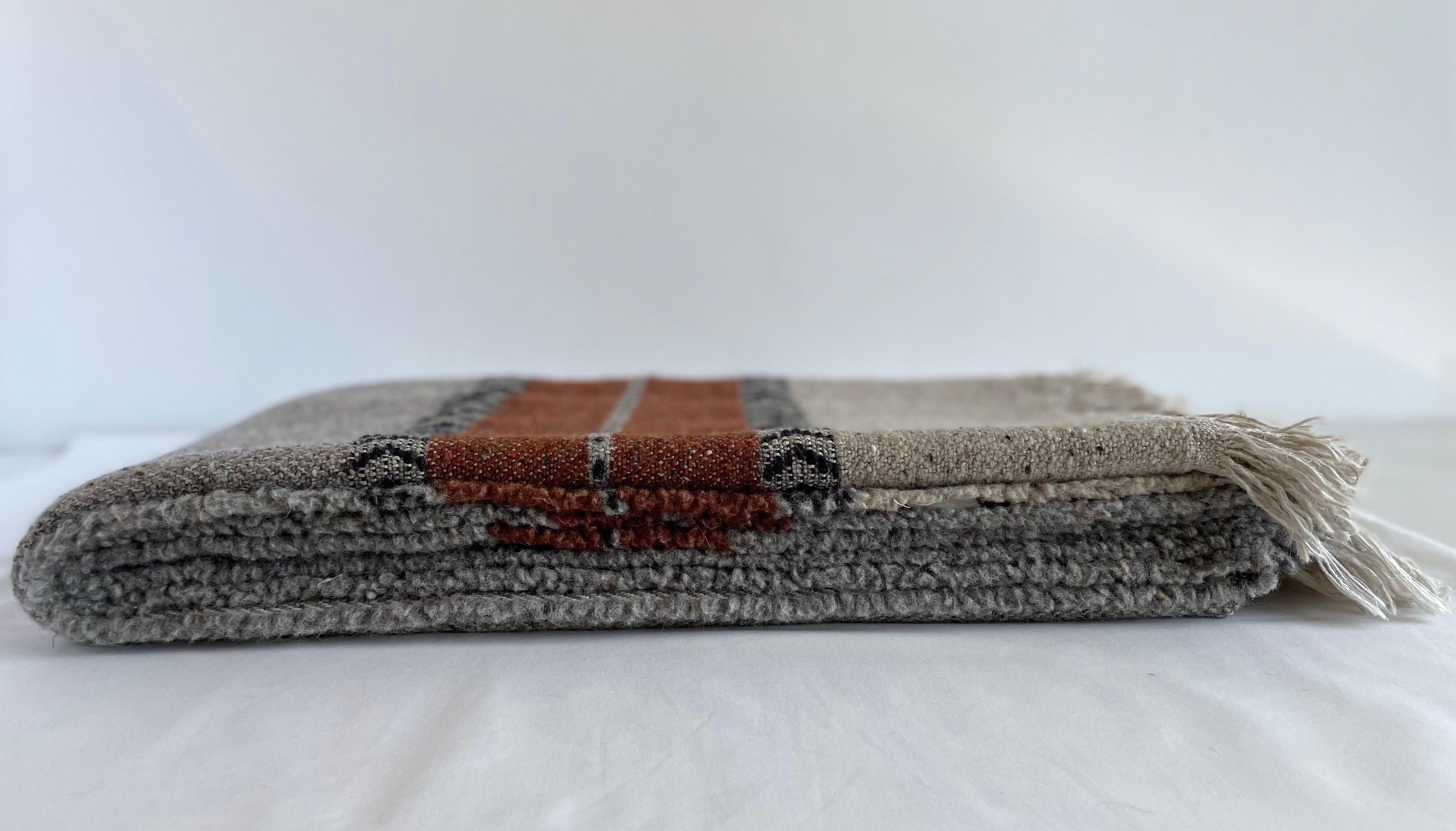 Belgian Wool and Linen Throw For Sale 2