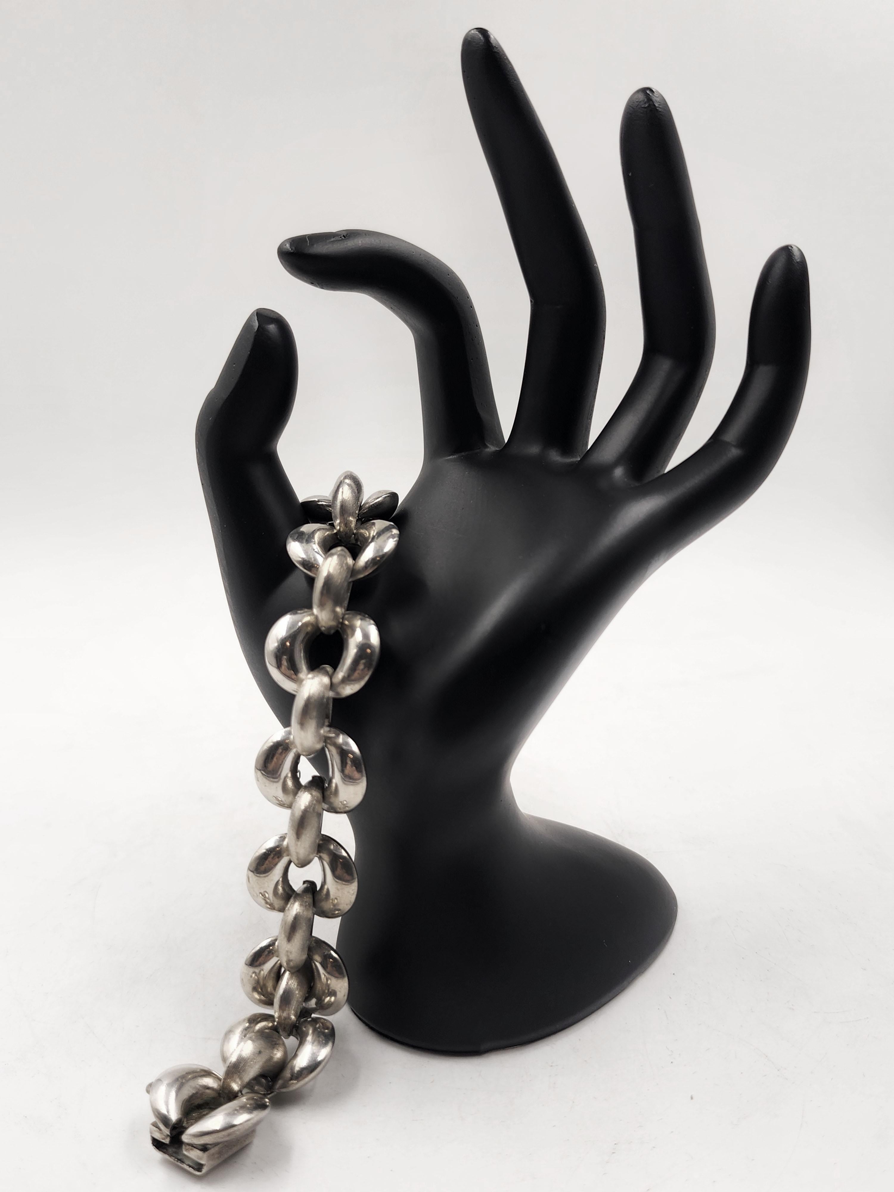 Hand-Crafted Belgiorno style sterling silver bracelet For Sale