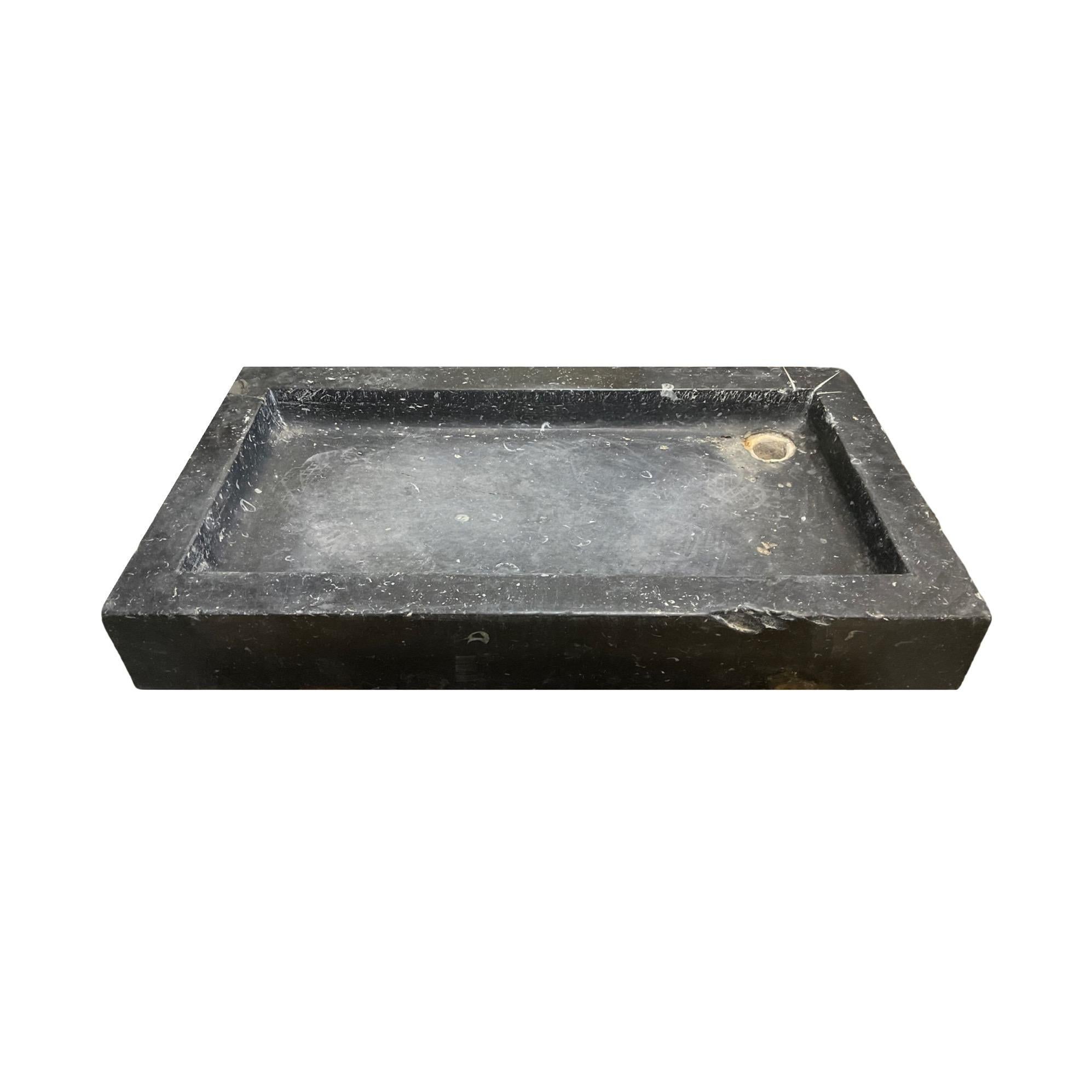 Belgium Bluestone Sink In Good Condition In Dallas, TX