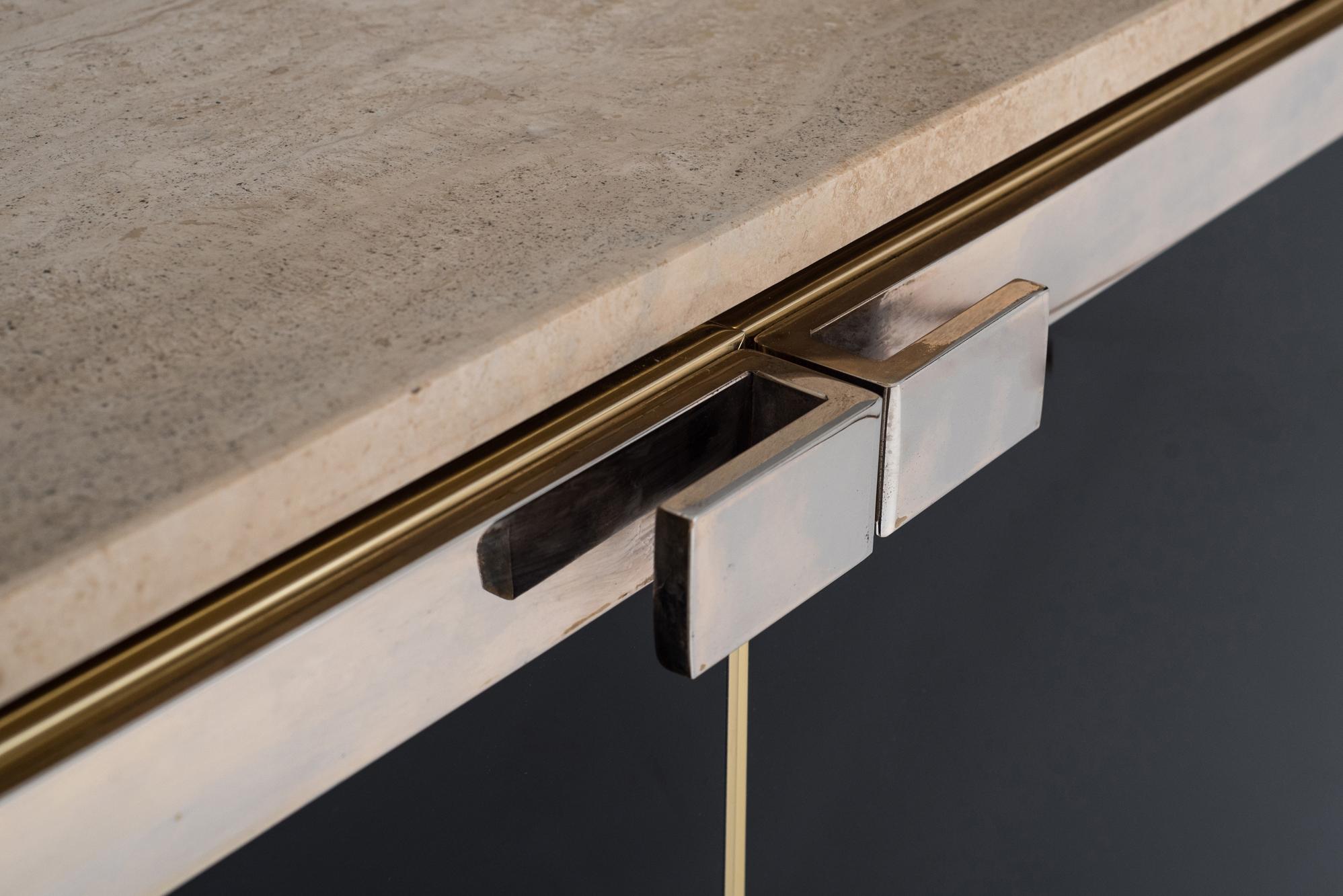 Belgo Chrom Brass and Lacquer High-Board with Travertine Top 1