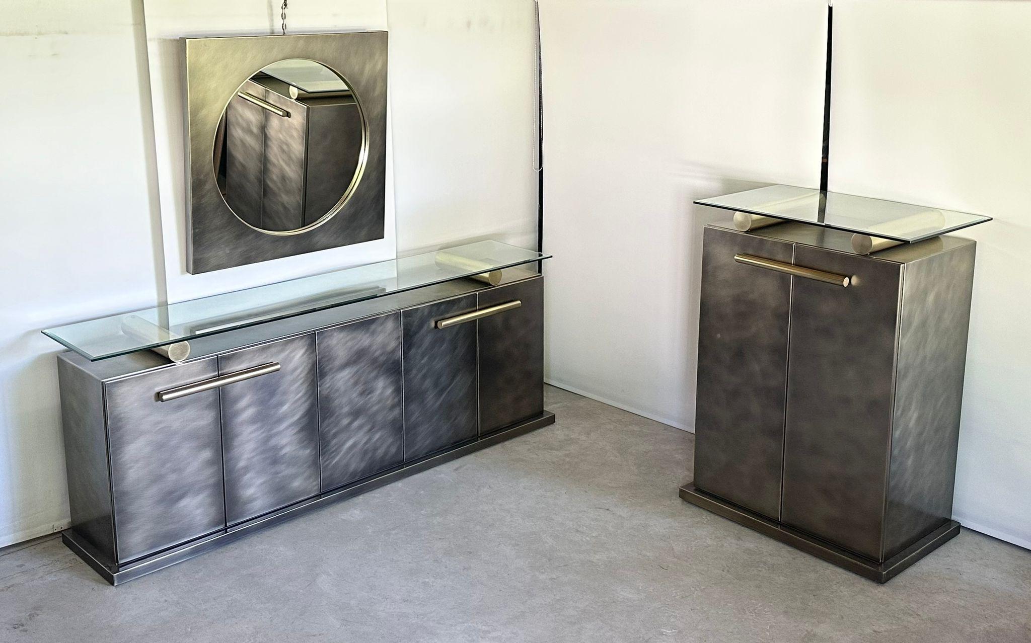Credenza Belgo Chrom con mobile e specchio in acciaio inossidabile spazzolato, anni '80 In condizioni buone in vendita a Oud Beijerland, NL