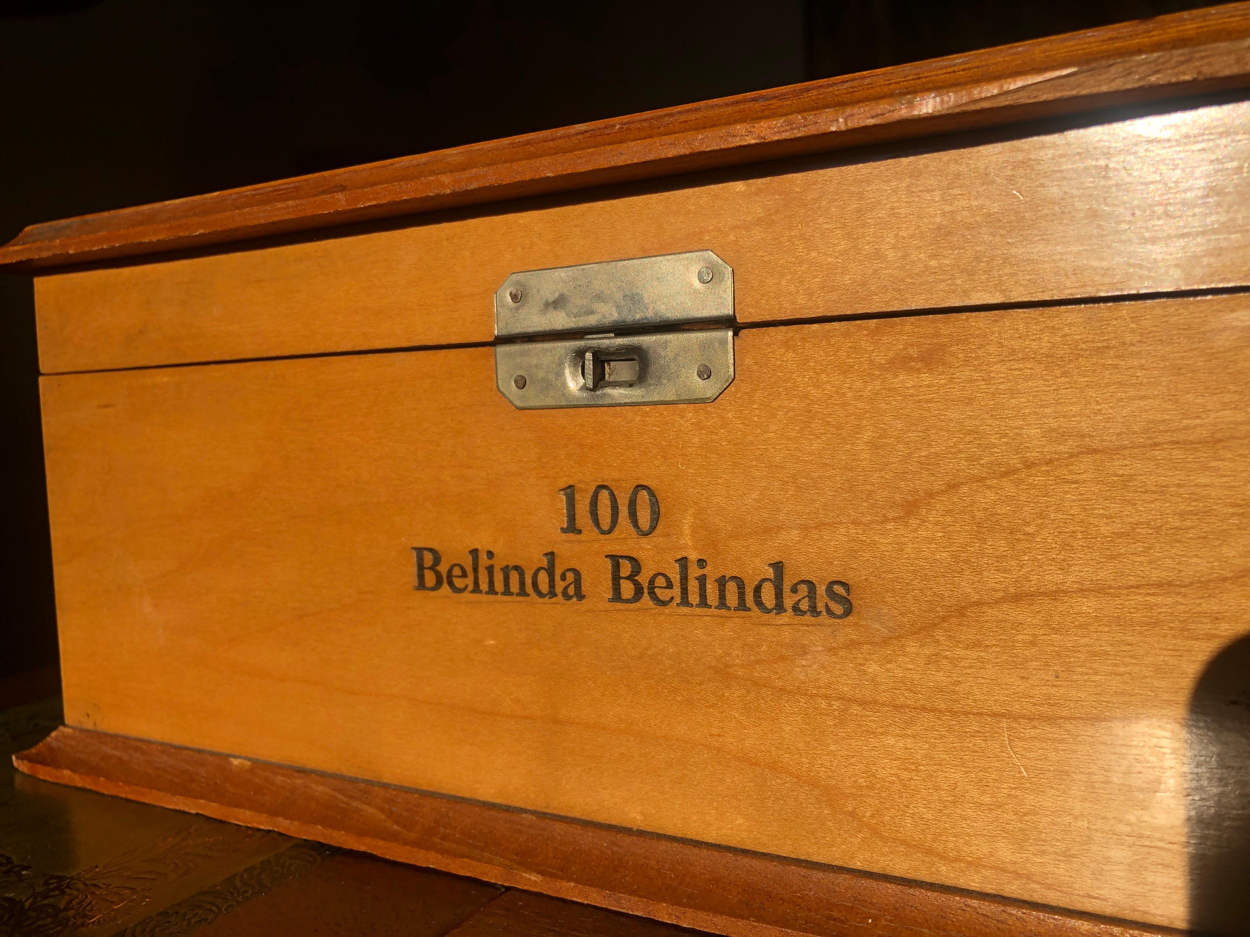 Belinda 100 Wooden Authentic Box, British American Tobacco, 1980s In Good Condition In Sofia, BG