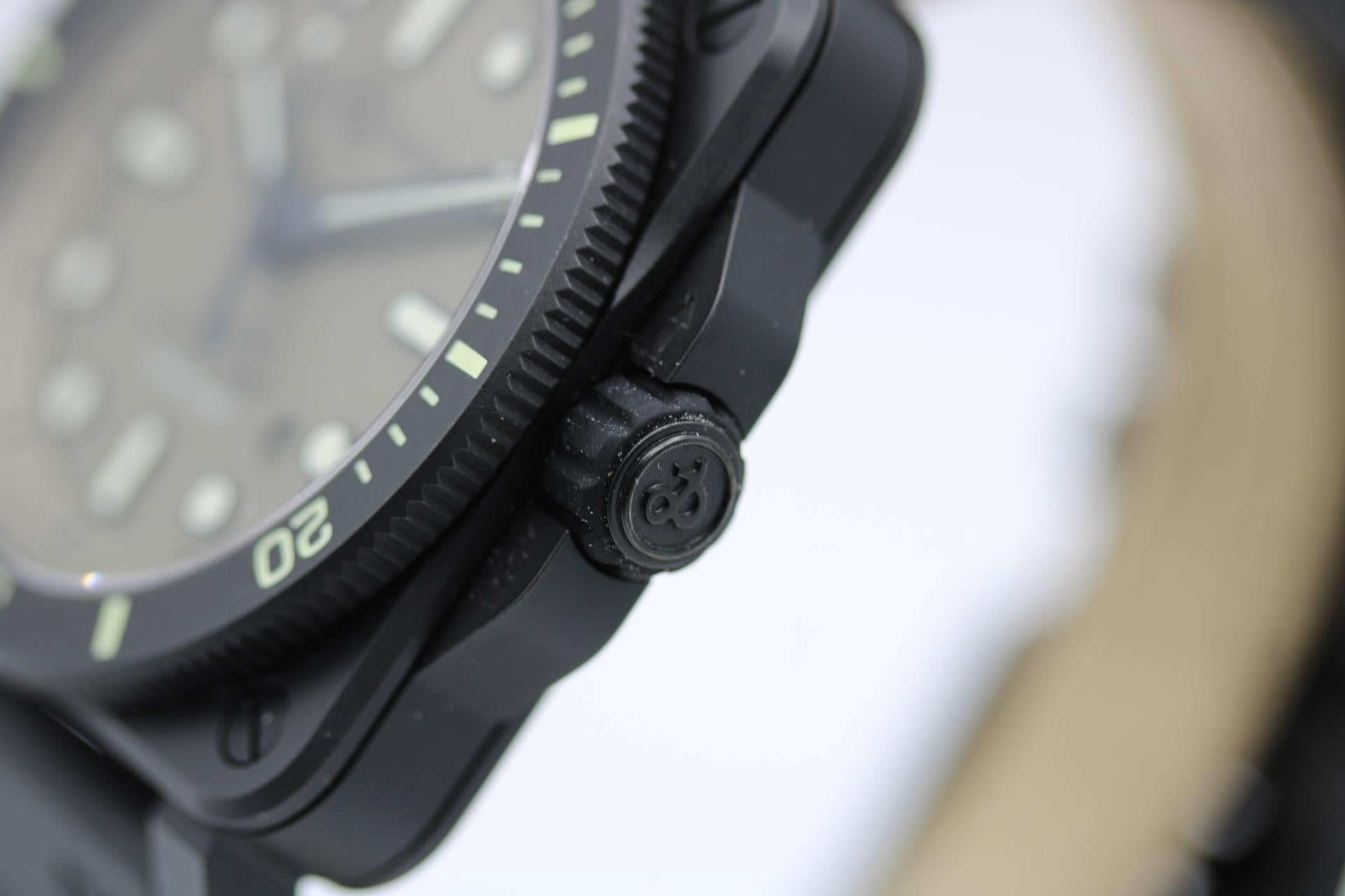 Bell and Ross Br 03-92 Diver Military Limited Edition 3