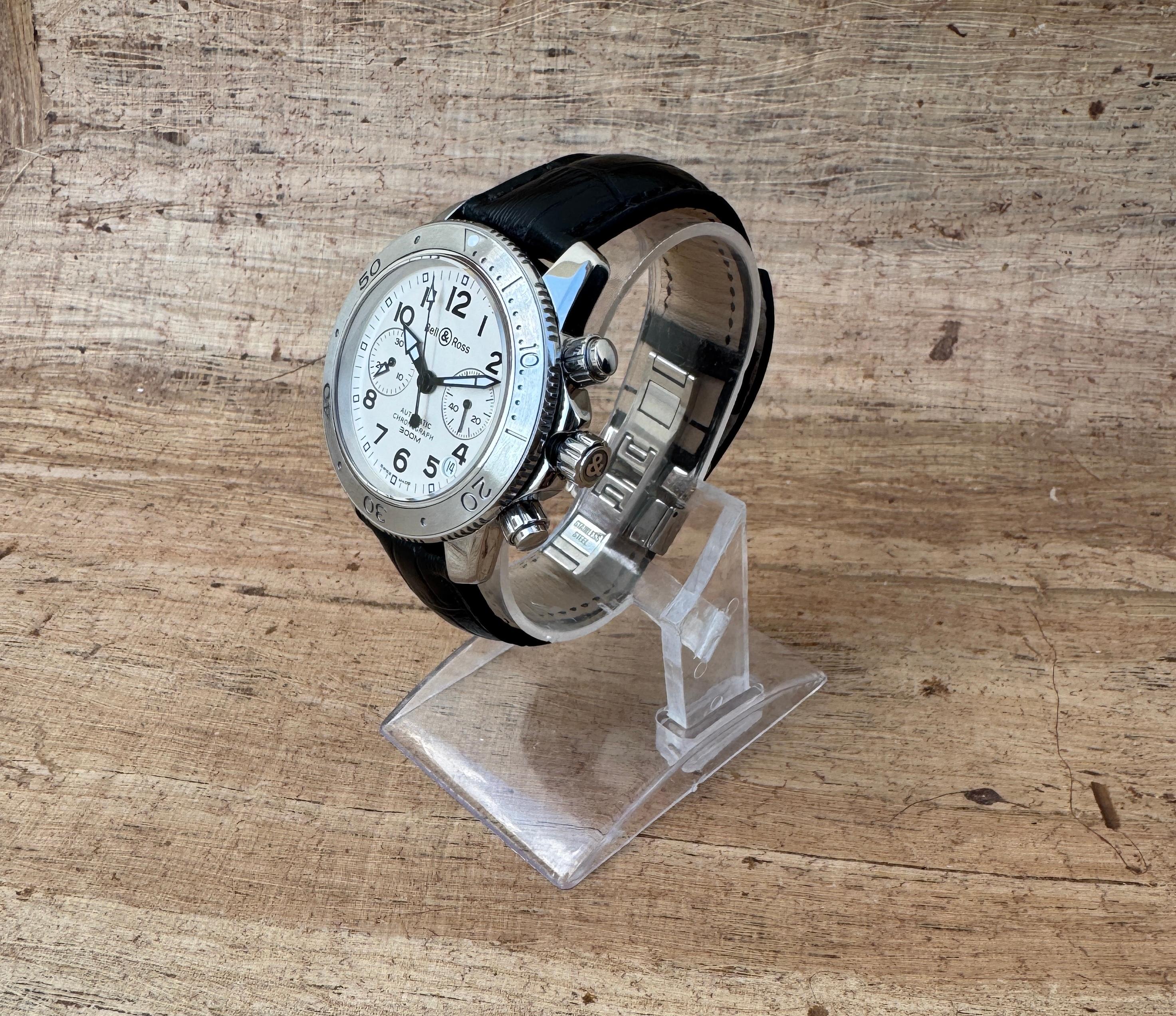 Bell & Ross Diver 300M chronograph White Dial 41mm SALE For Sale 4