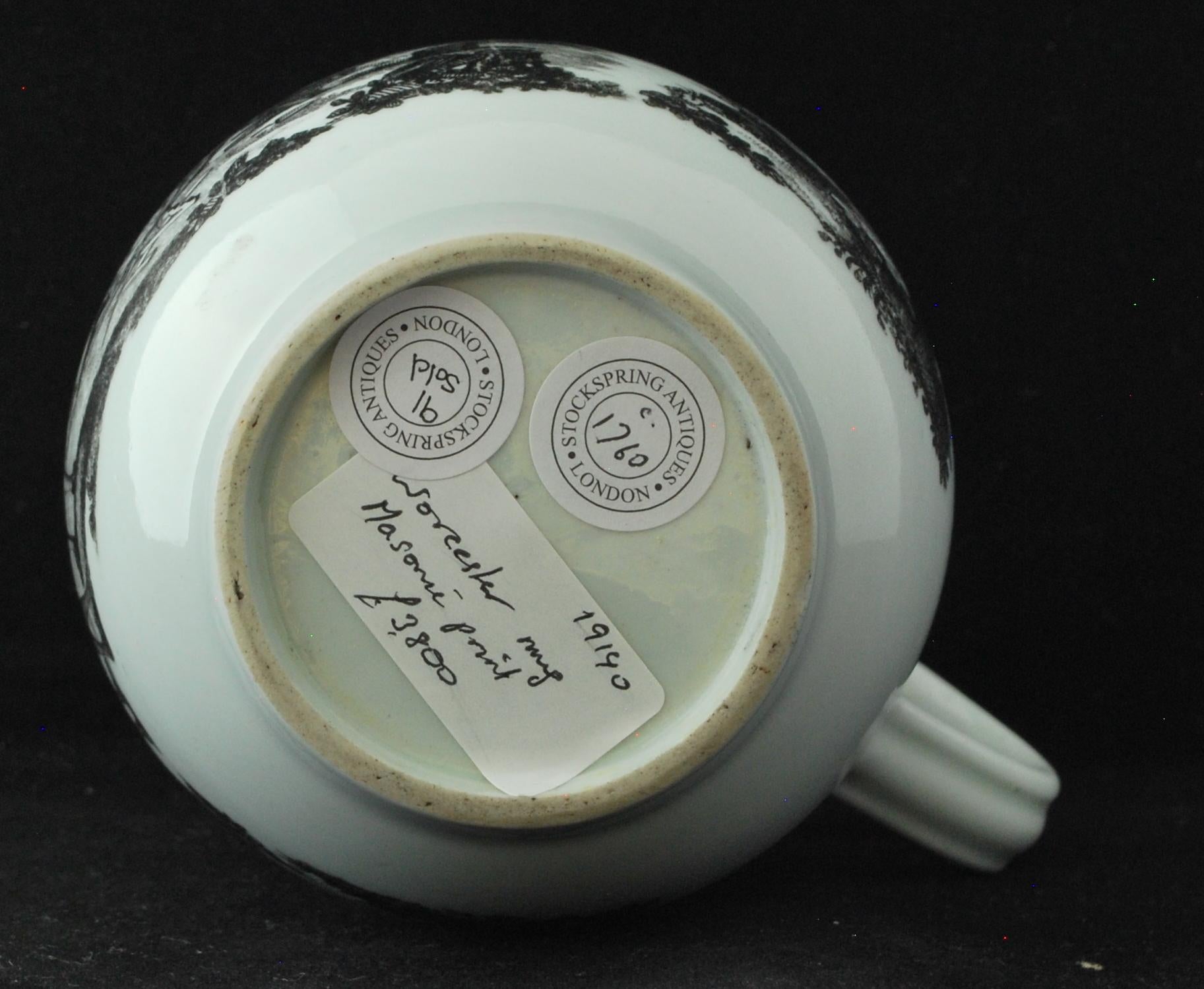 English Bell-Shaped Mug, Transfer Printed with Masonic Emblems, Worcester, circa 1770 For Sale