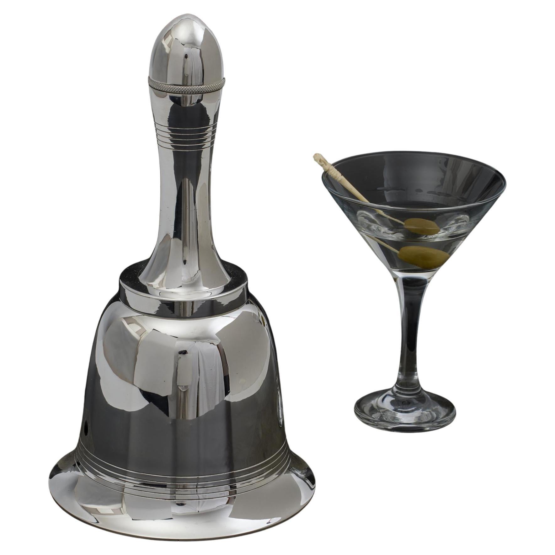 Bell-förmiger versilberter Cocktailshaker