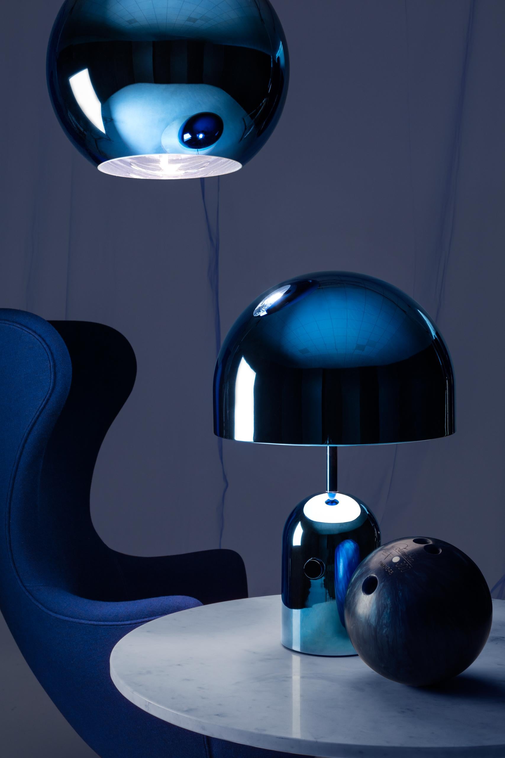 Bell Table Light by Tom Dixon 1