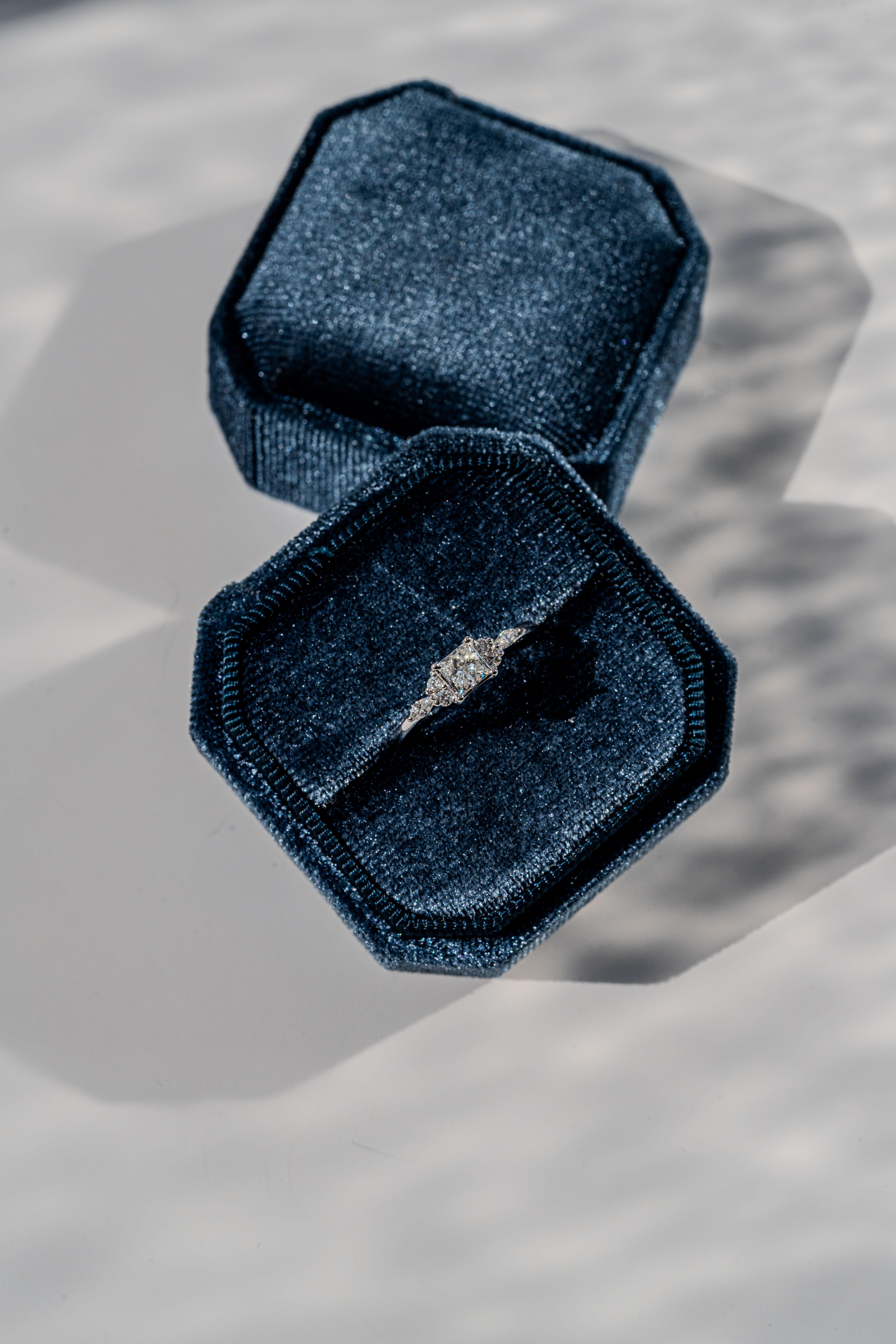 For Sale:  ”Bella” Diamond Engagement Ring 7