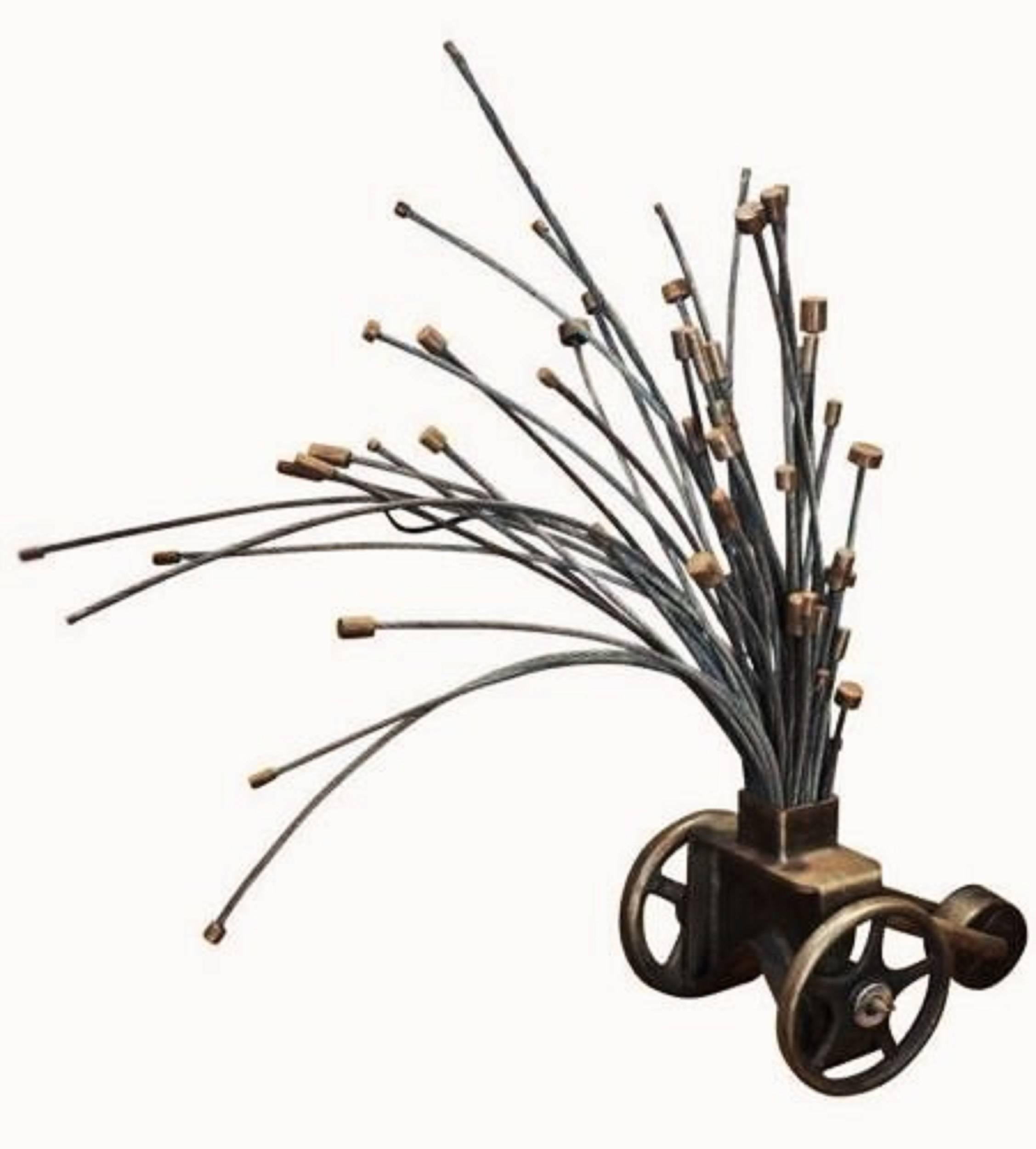  Bella Feldman (estadounidense, n. 1930), Sin título, carro metálico de 2 ruedas con cables metálicos,  (Procedencia: Allan Stone Gallery, Nueva York, NY) etiqueta de la galería pegada en el verso, total: 37 "h x 48 "l x 37 "w. Procedencia: