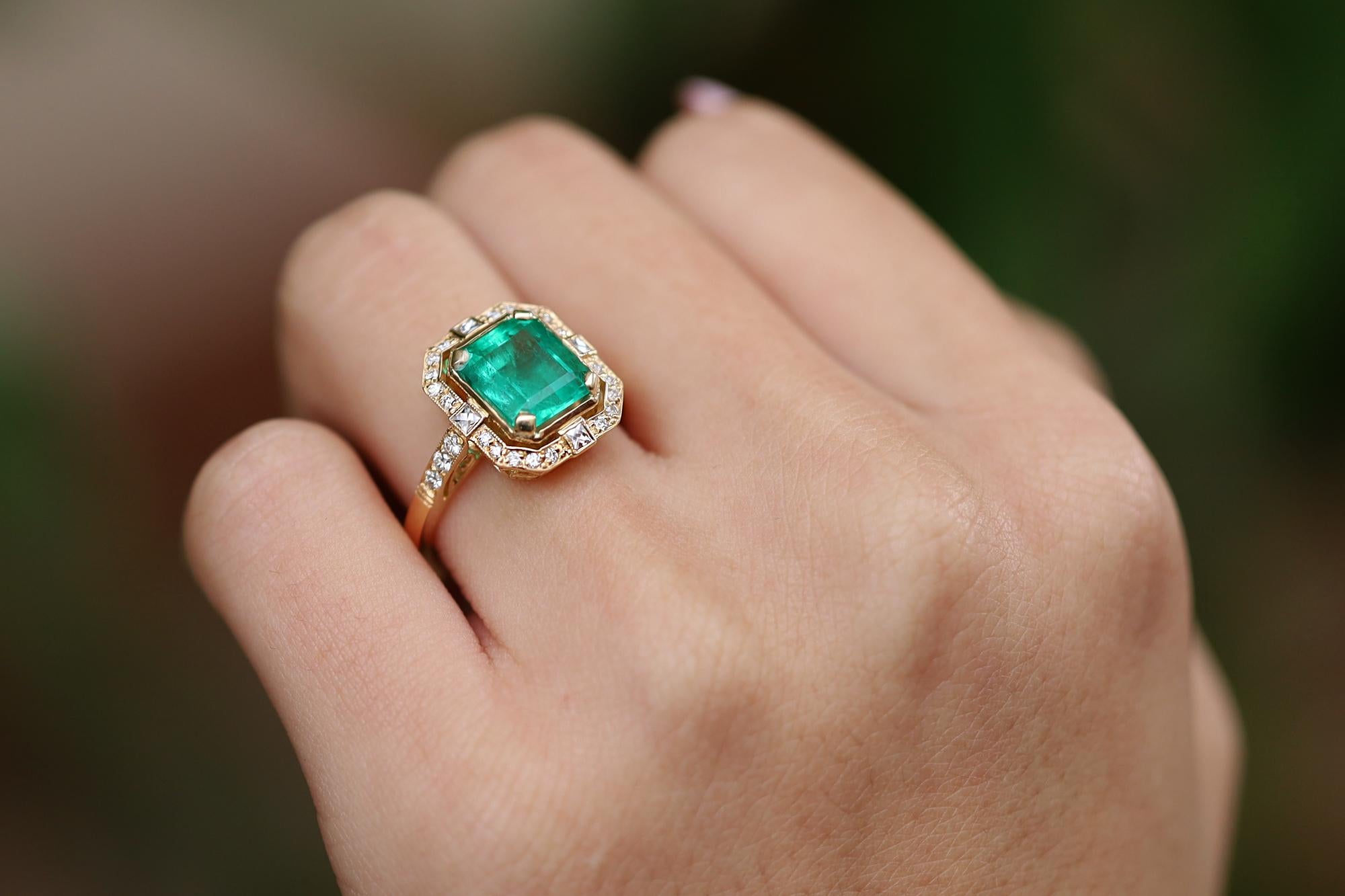 Bella Rosa Jewelers GIA Certified Colombian Emerald Art Deco Style Ring For Sale 1