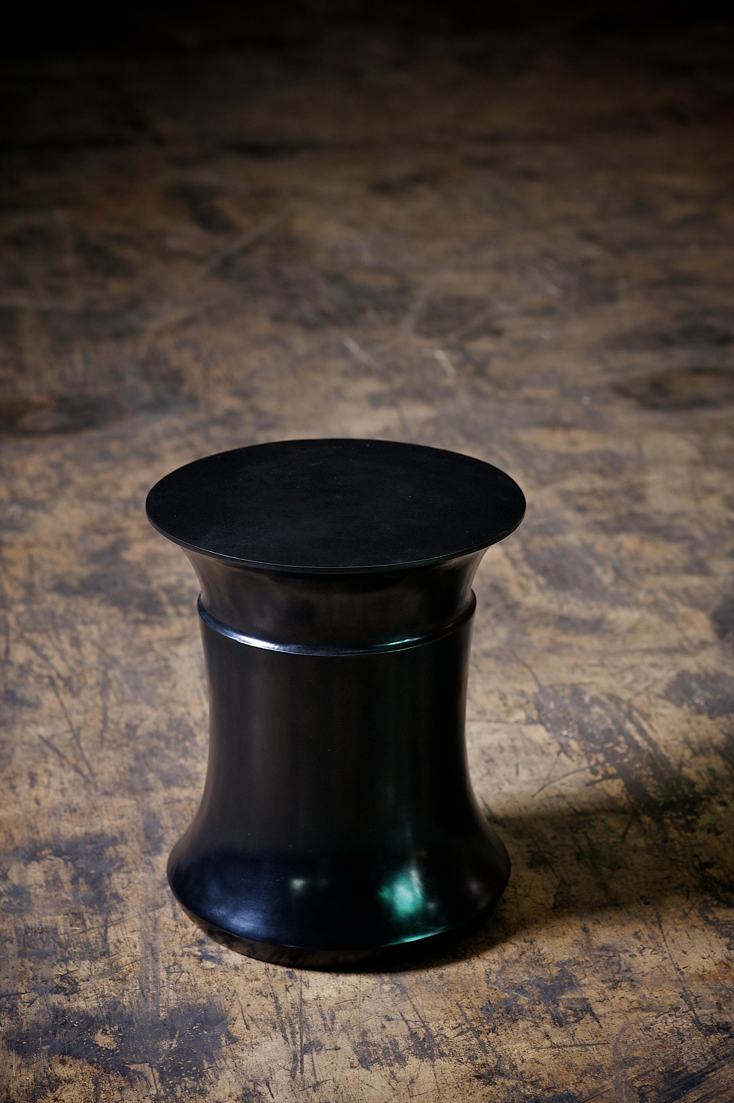 Taburete Bella de bronce fundido by Elan Atelier en venta 5