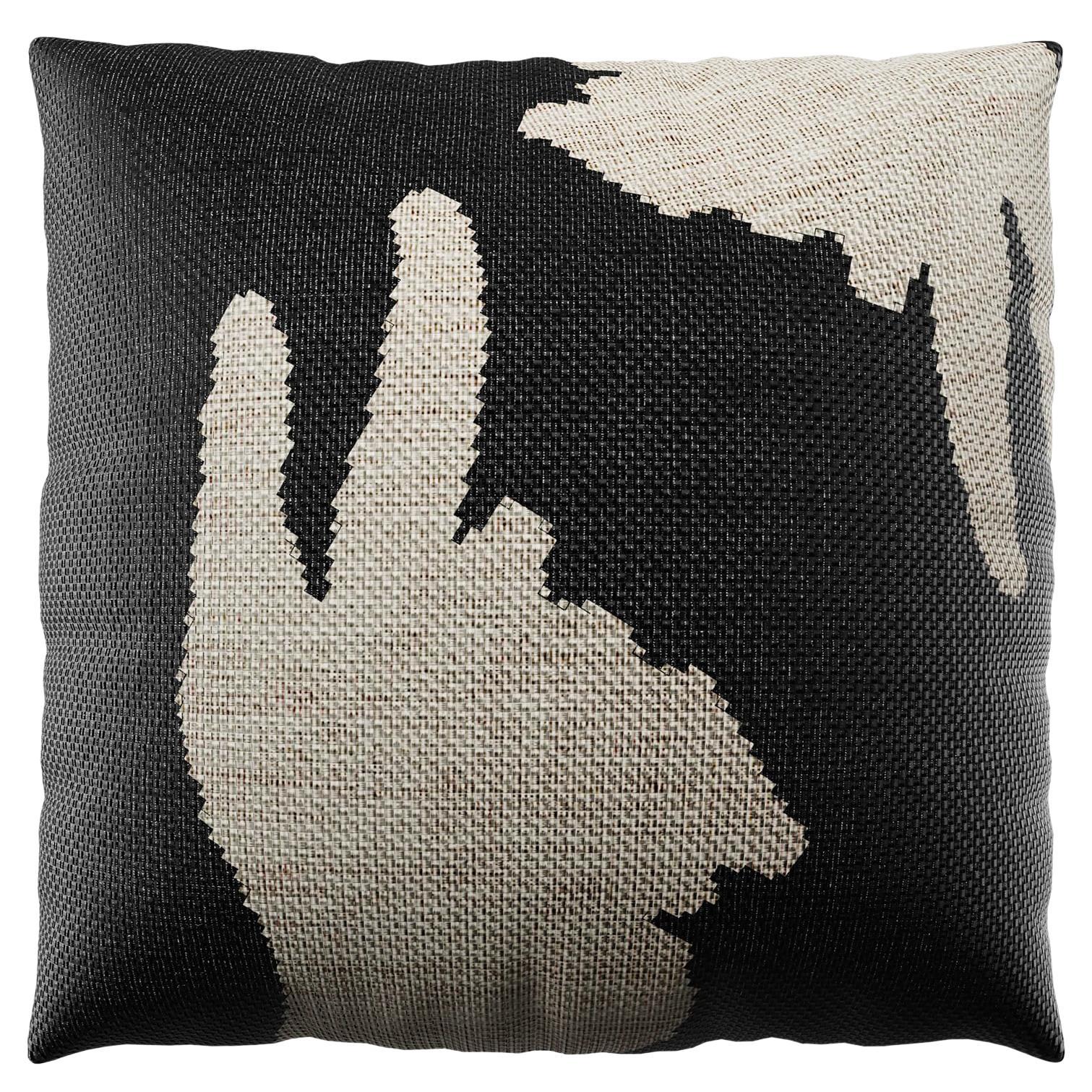 Missoni Home Sigmund Throw and Cushion Set in Black and White Flame Print For Sale at 1stDibs
