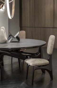 Belladonna Chair