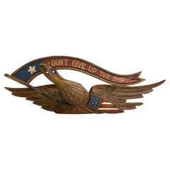 Aigle en bois sculpté de style Bellamy avec bannière et bouclier, n
abandonnez pas le navire
