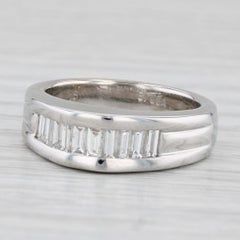 Bellari, anneau d'anniversaire de mariage en or blanc 18 carats avec pyramide de diamants de 0,74 carat