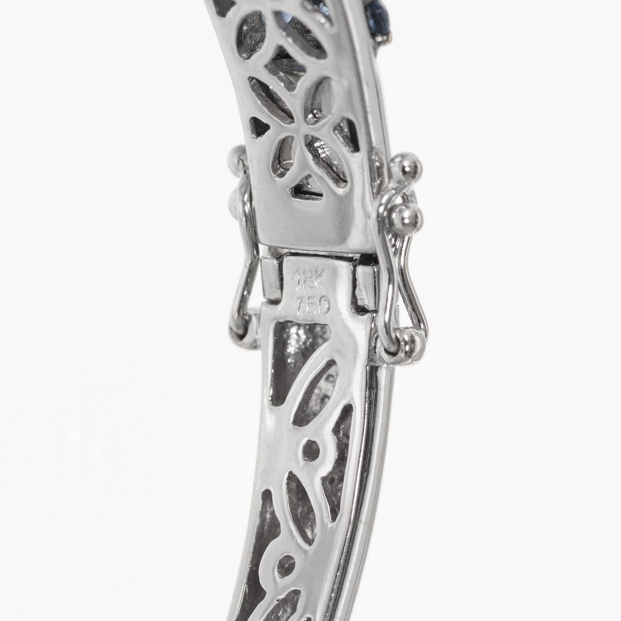 Bellari 4.15 Carat Blue Sapphire Diamond White Gold Bangle Bracelet In Good Condition For Sale In Stamford, CT