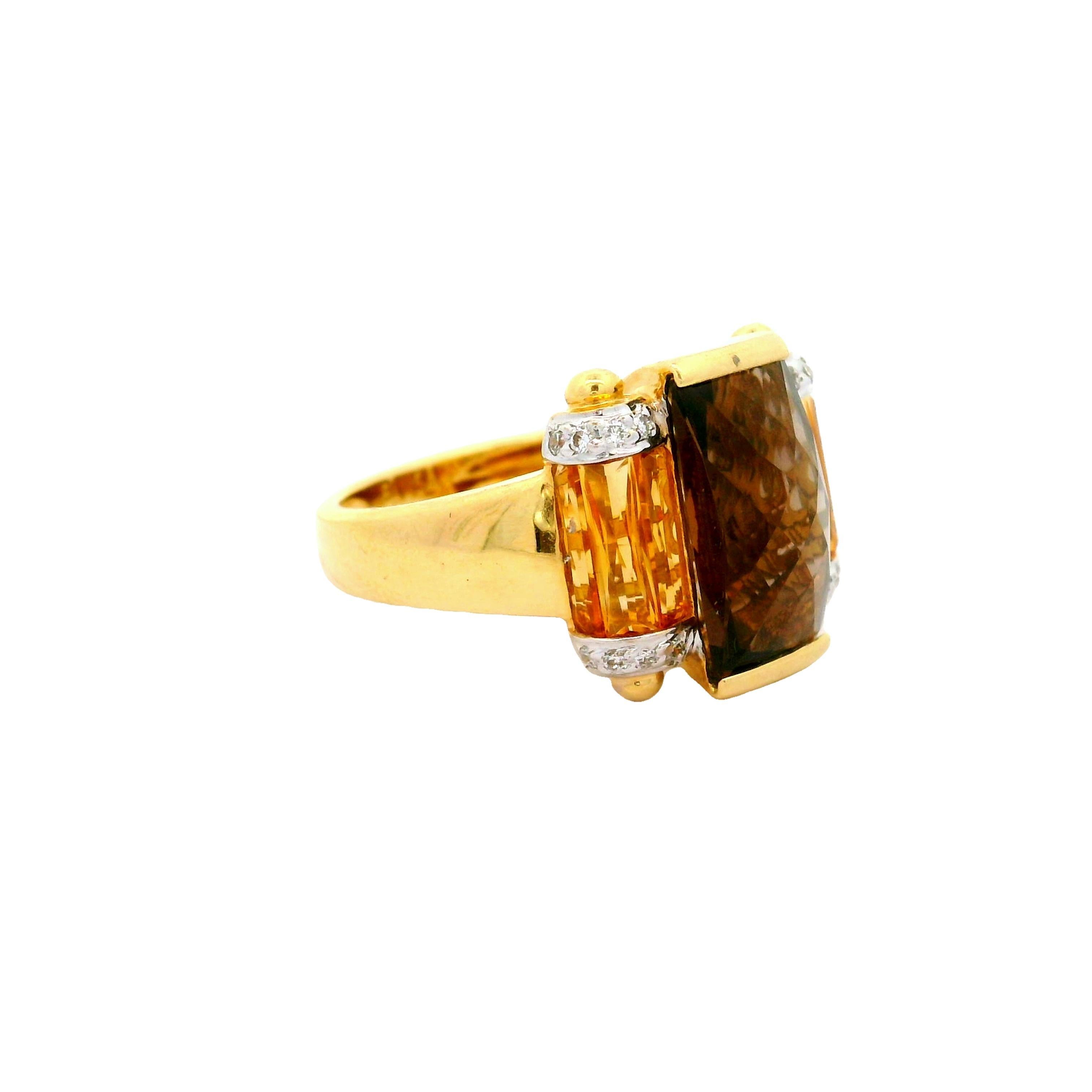 Bellari, bague en or jaune 18 carats, quartz fumé, citrine et diamant Excellent état - En vente à Beverly Hills, CA