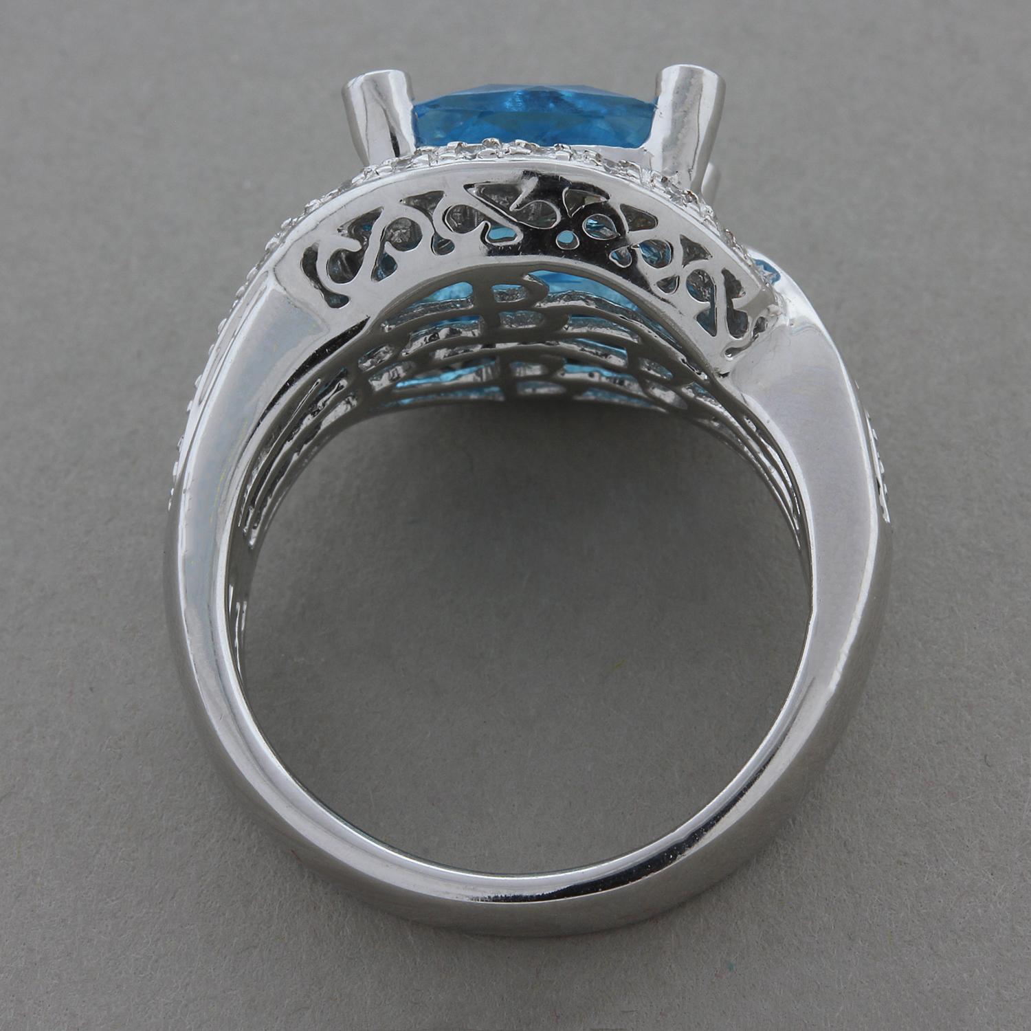 Bellarri Blue Topaz Diamond Gold Ring In New Condition In Beverly Hills, CA
