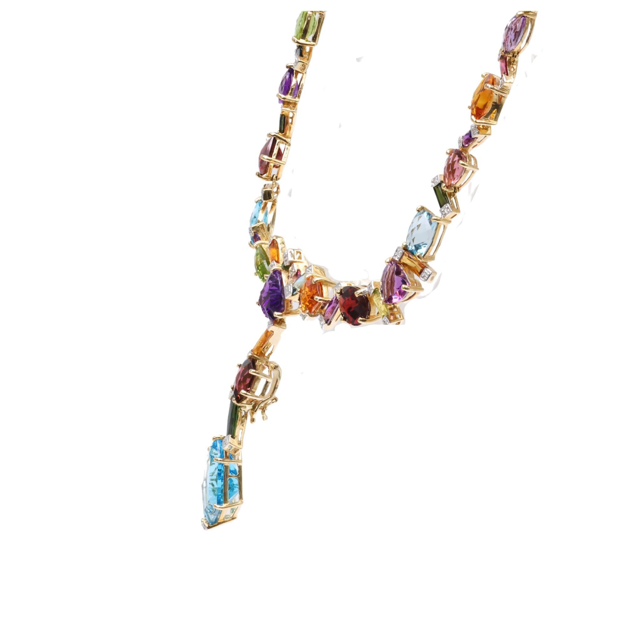 Taille mixte Bellarri Collier à plusieurs pierres avec pendentif amovible en or jaune 18 carats en vente