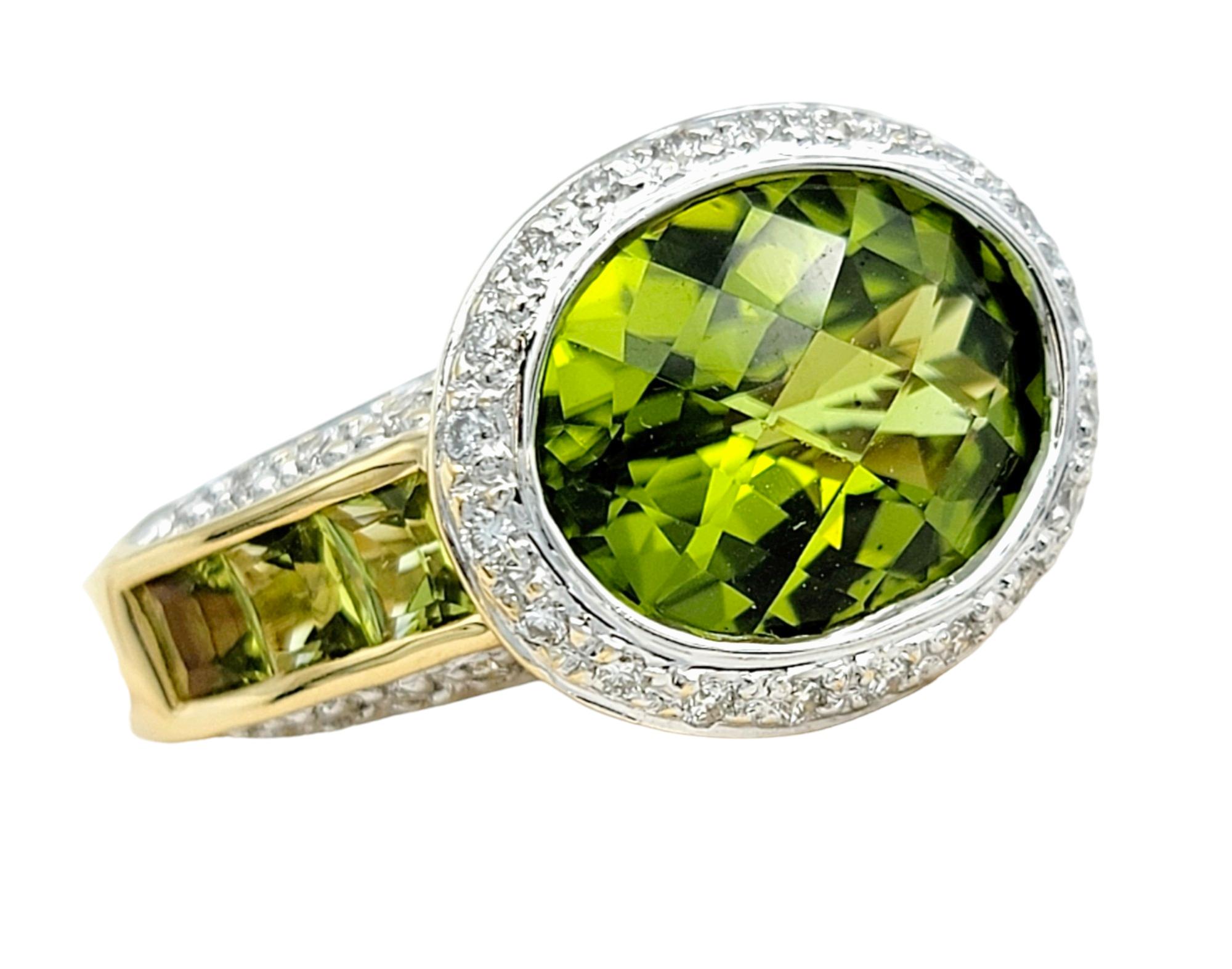 Bellarri Oval Cut Peridot and Pavé Diamond Ring Set in 18 Karat Yellow Gold In Good Condition For Sale In Scottsdale, AZ