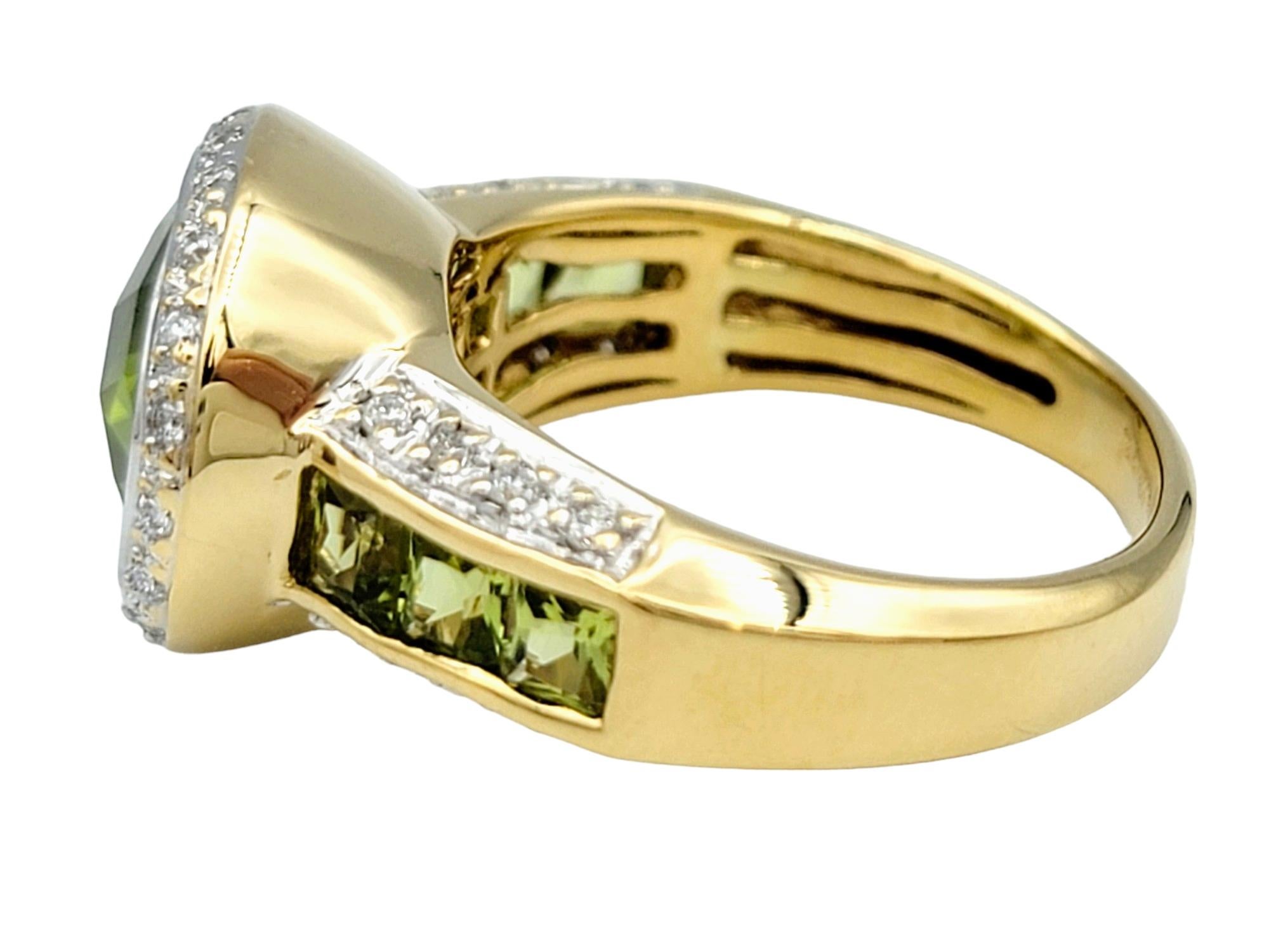 Bellarri Oval Cut Peridot and Pavé Diamond Ring Set in 18 Karat Yellow Gold For Sale 2