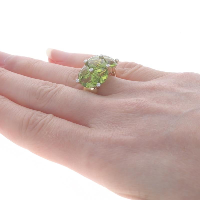 Women's Bellarri Peridot Diamond Cluster Cocktail Ring Yellow Gold 18k SquarePie 6.84ctw For Sale
