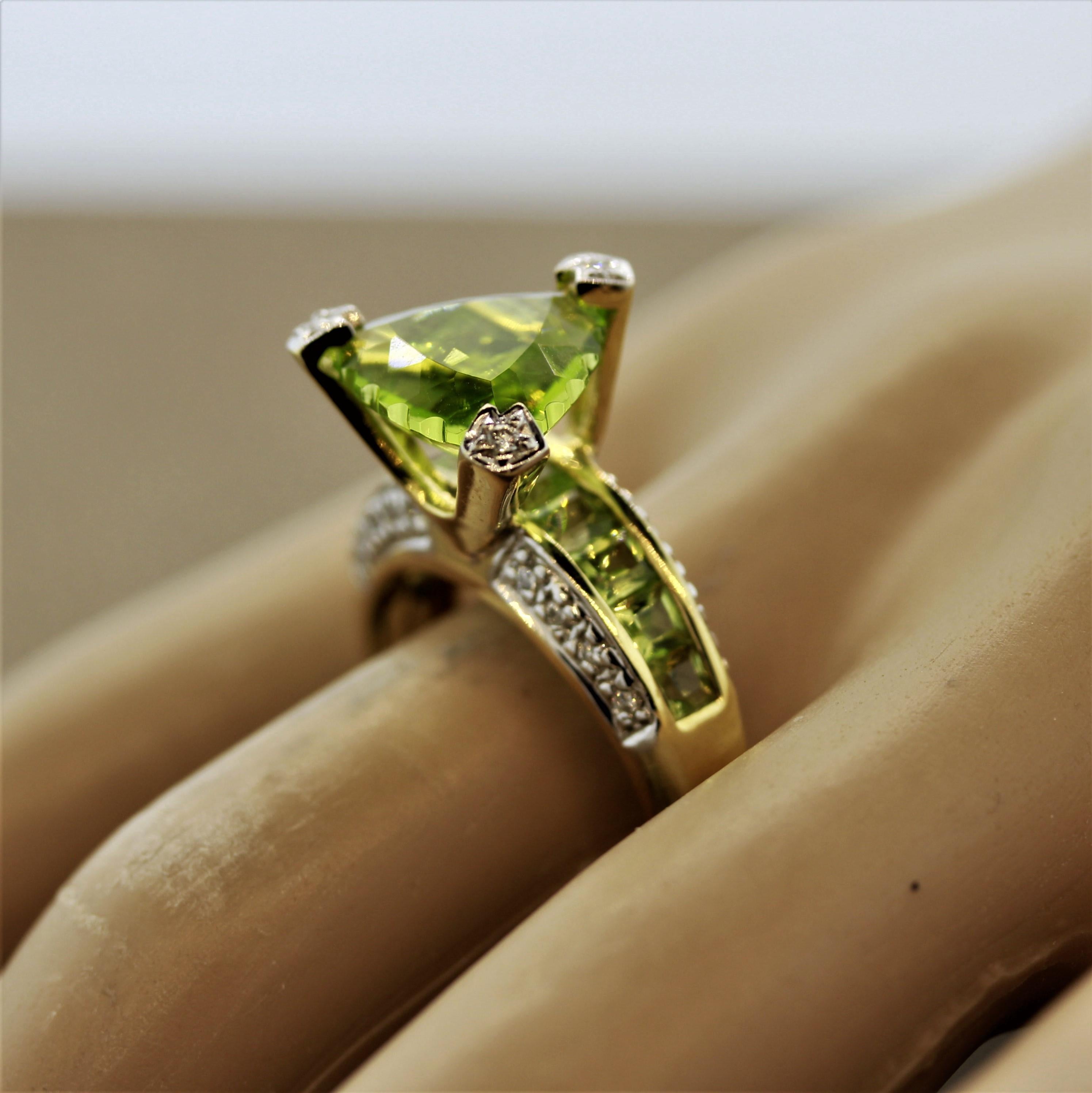 Bellarri Peridot Diamond Gold Ring For Sale 6