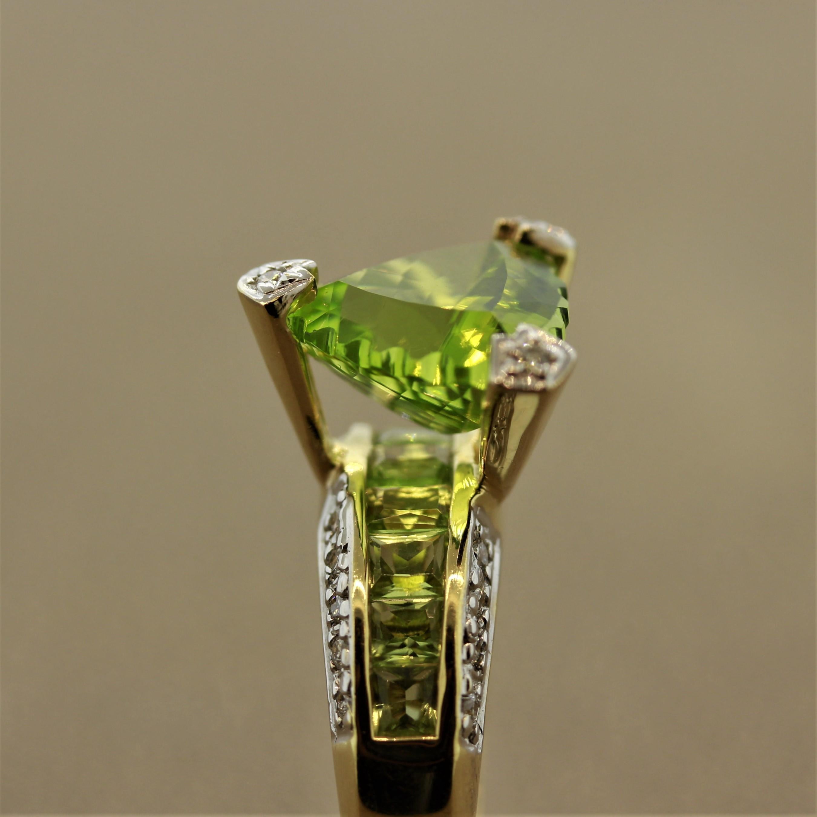Bellarri Peridot Diamond Gold Ring For Sale 4