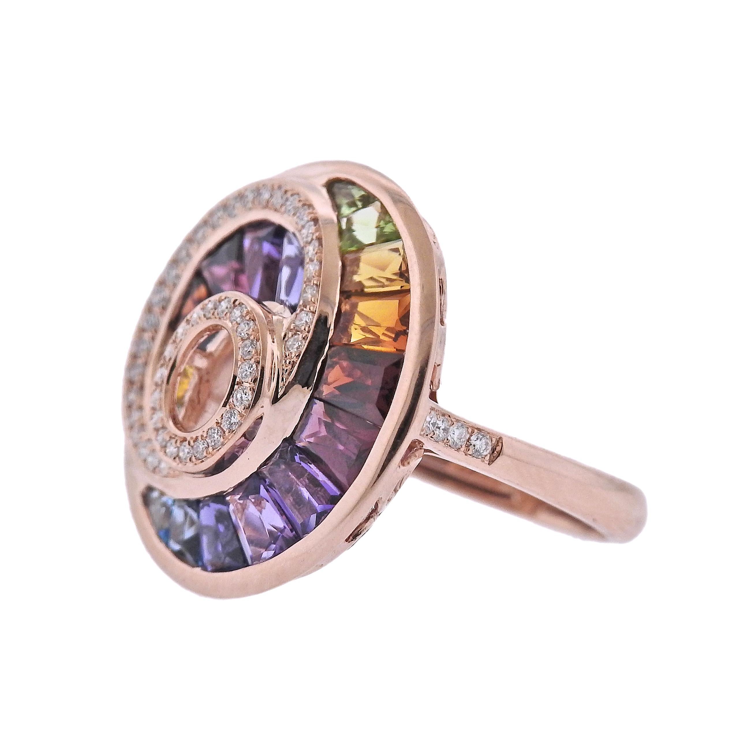 Der Ring aus 14 Karat Roségold aus der Kollektion The Cove ist mit 0,31 Pfund H/VS-Diamanten und 3,82 Pfund mehrfarbigen Edelsteinen besetzt.  Alle Bellarri-Schmuckstücke sind nagelneu mit Etiketten. Ringgröße - 7,25, die Ringspitze ist 22 mm.