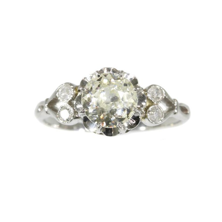 Belle Epoque 0 94 Carat Diamond Engagement  Ring  a So 