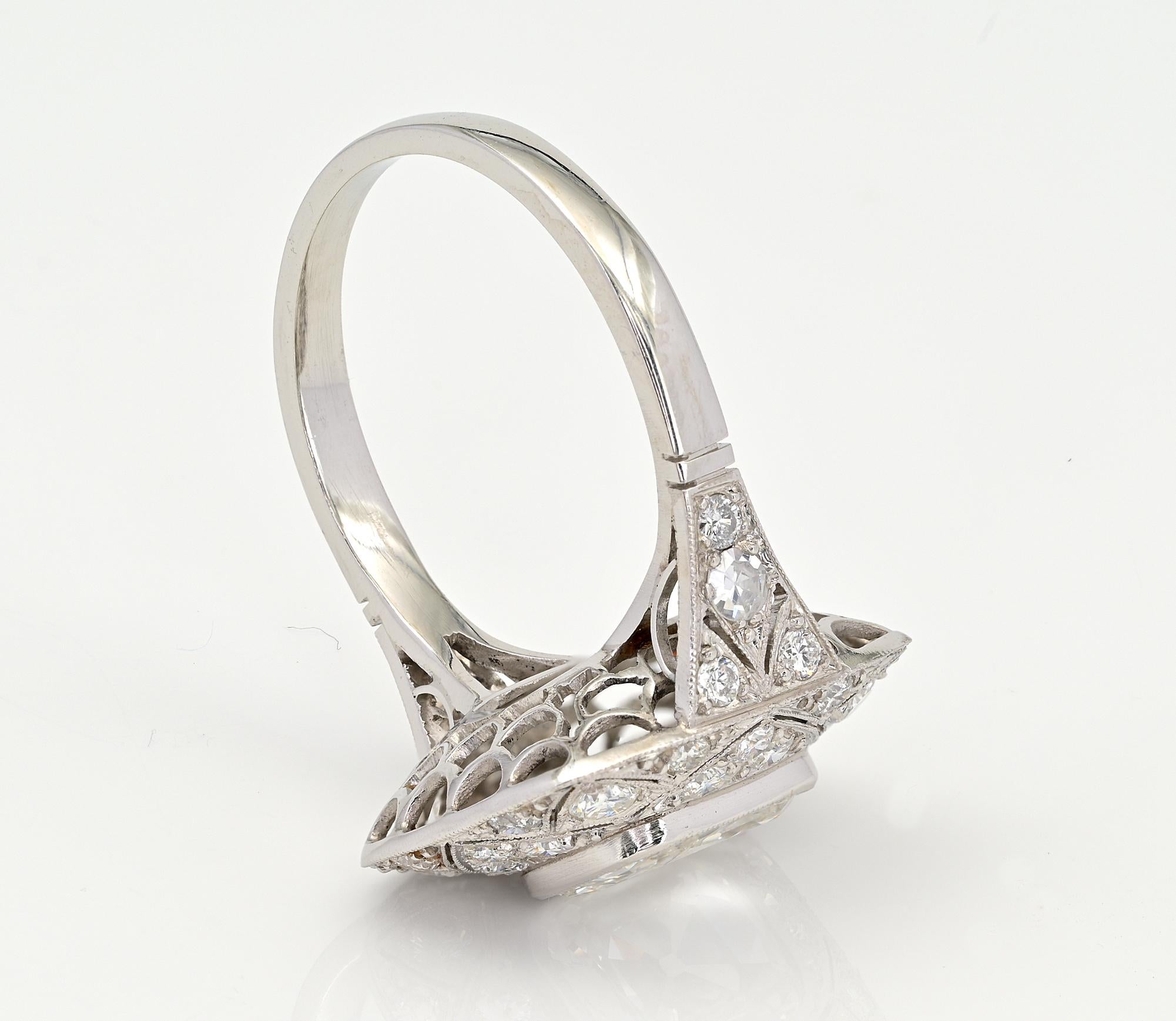 Belle Epoque 1.80 Ct. Diamond Plus Platinum ring In Good Condition For Sale In Napoli, IT