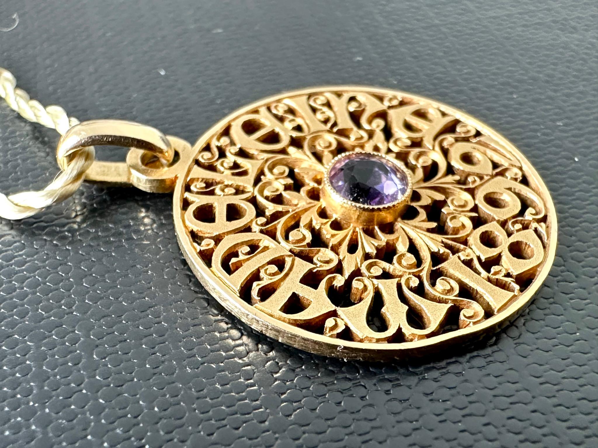 Women's Belle-Epoque 18kt Yellow Gold Pendant with Amethyst For Sale