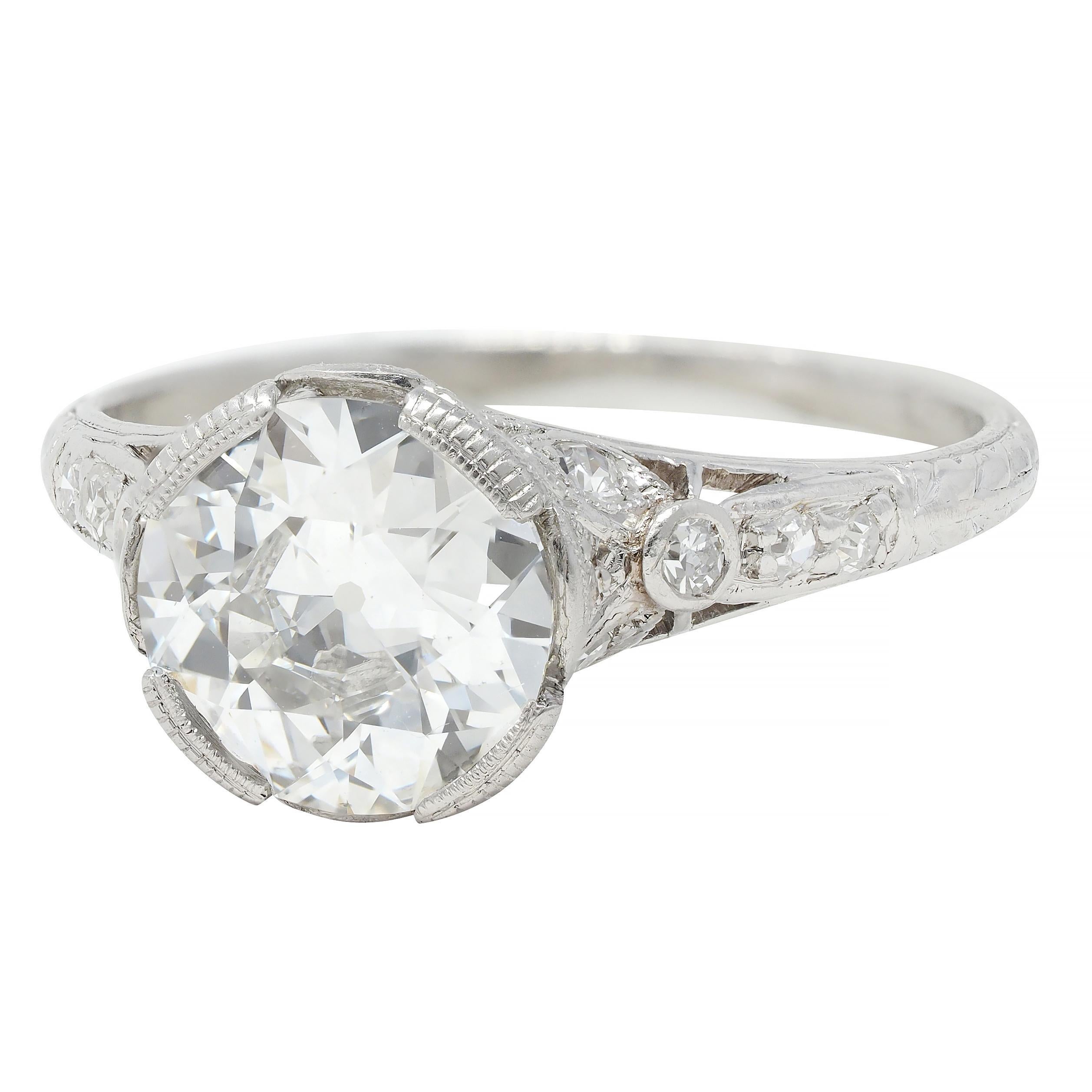Bague de fiançailles de la Belle Époque avec nœud ancien en platine et diamant européen de 2,10 carats, certifié GIA en vente 2
